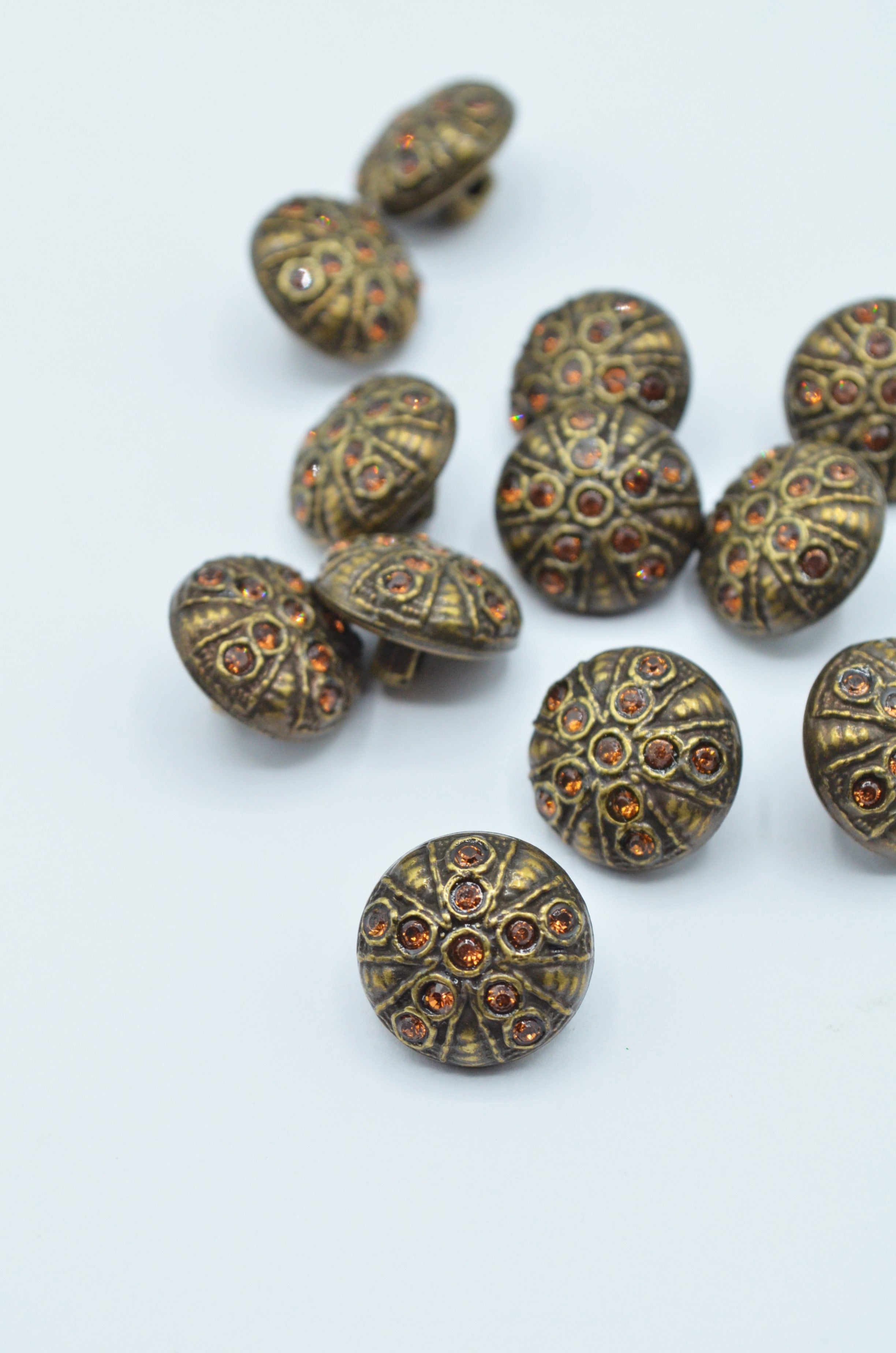 Nasturi De Plastic Cu Strasuri 15mm