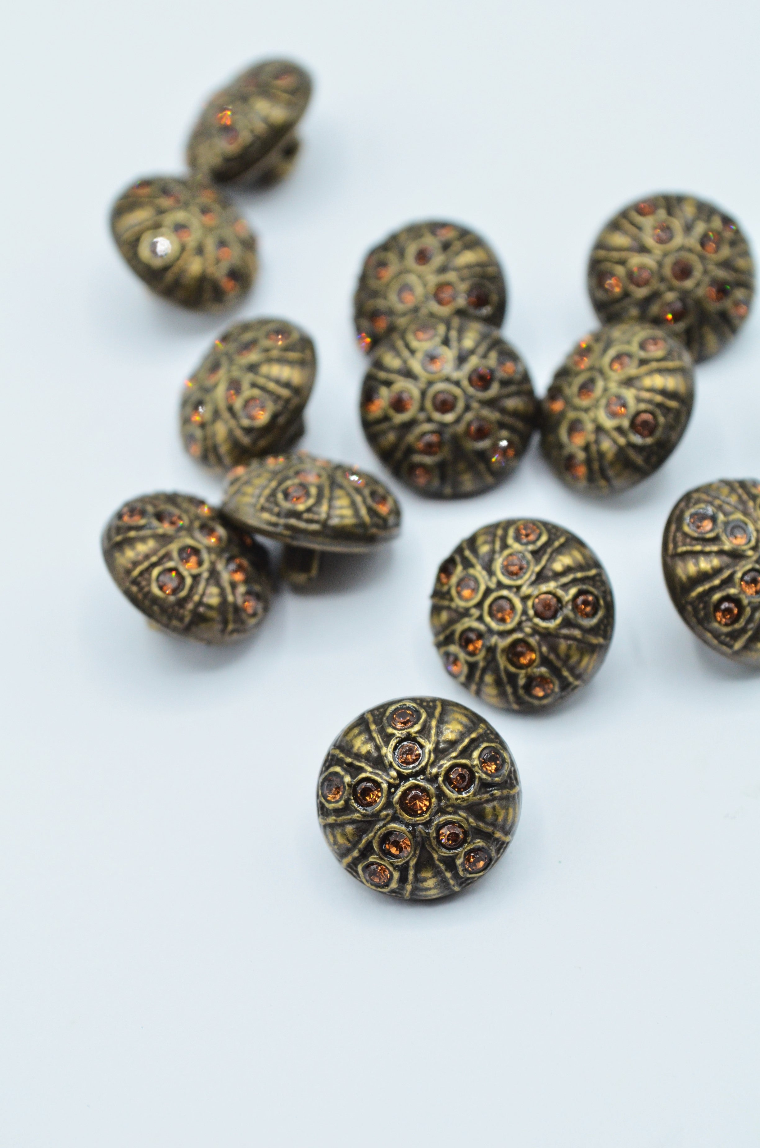 Nasturi De Plastic Cu Strasuri 15mm