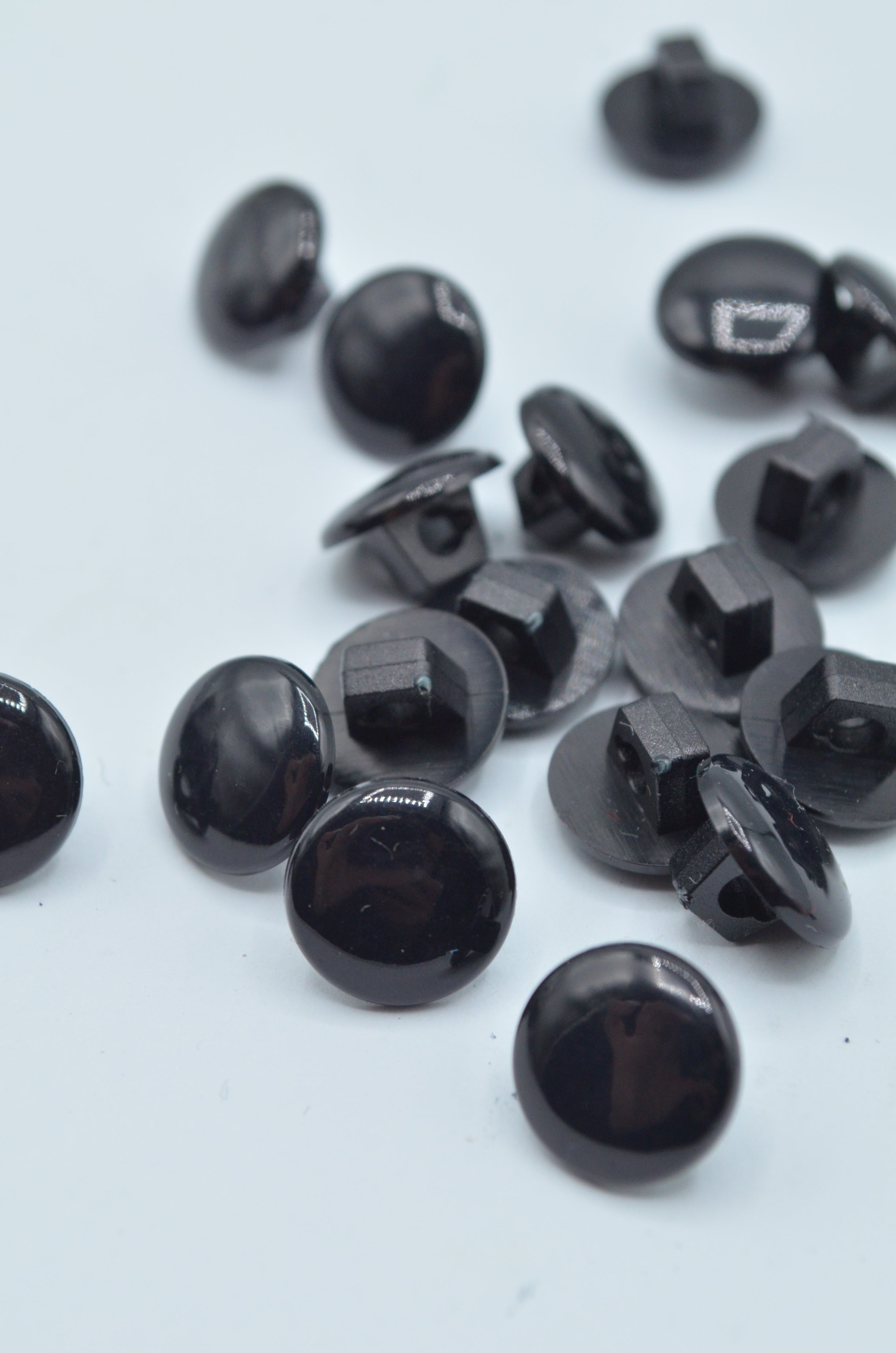 Nasturi De Plastic 11mm, Negru