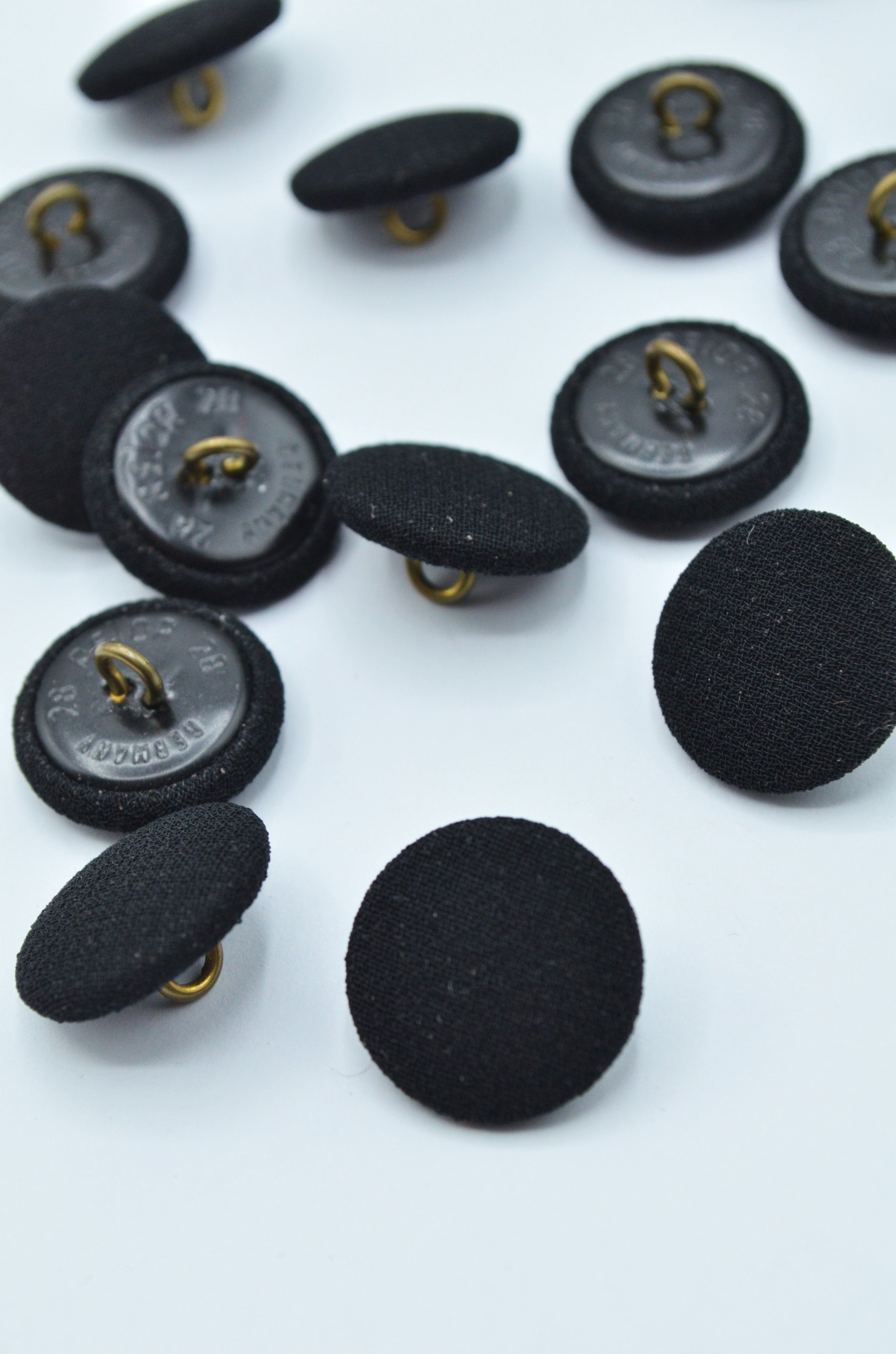 Nasturi De Imbracat 17mm - Negru