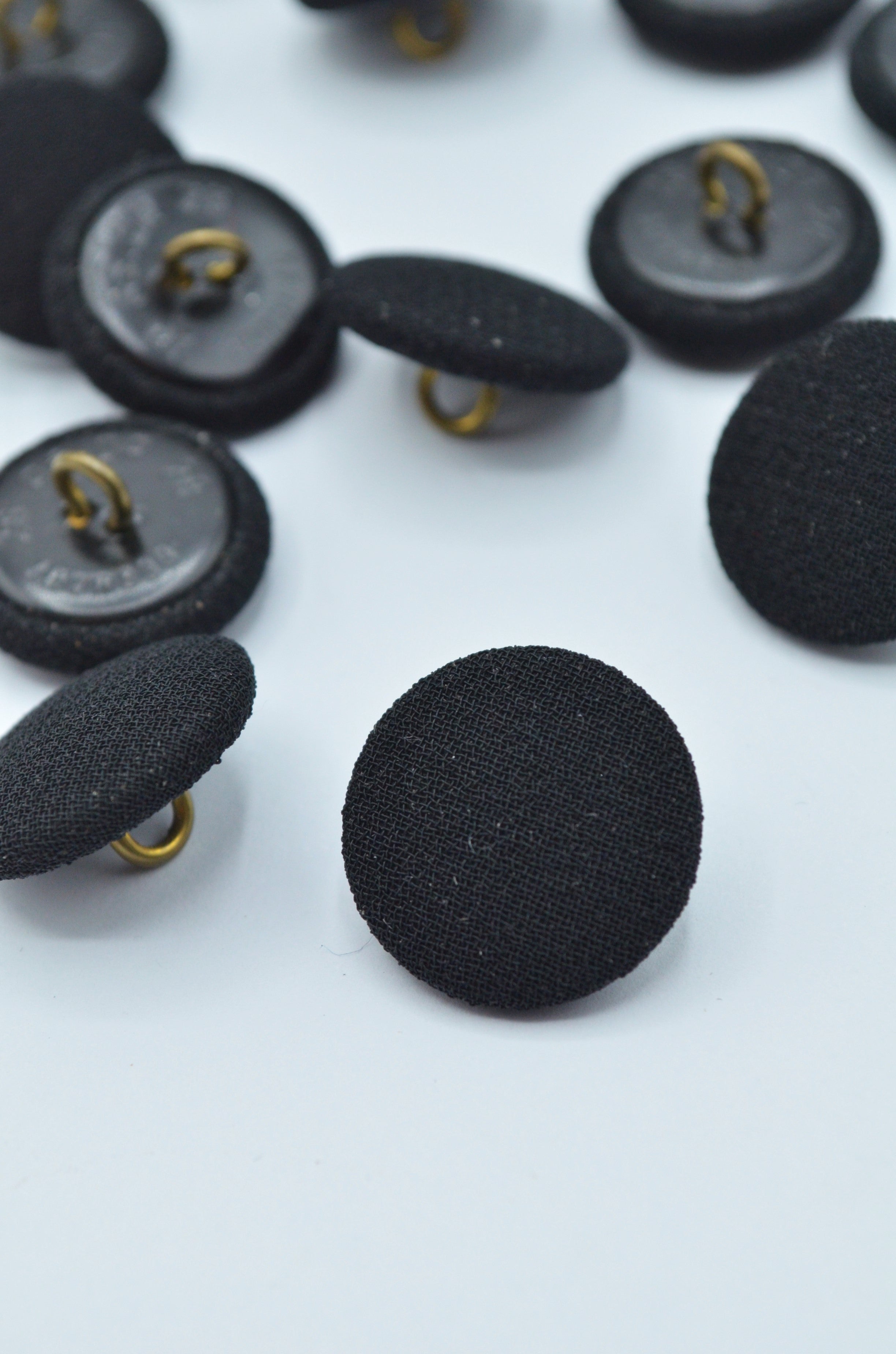 Nasturi De Imbracat 17mm - Negru