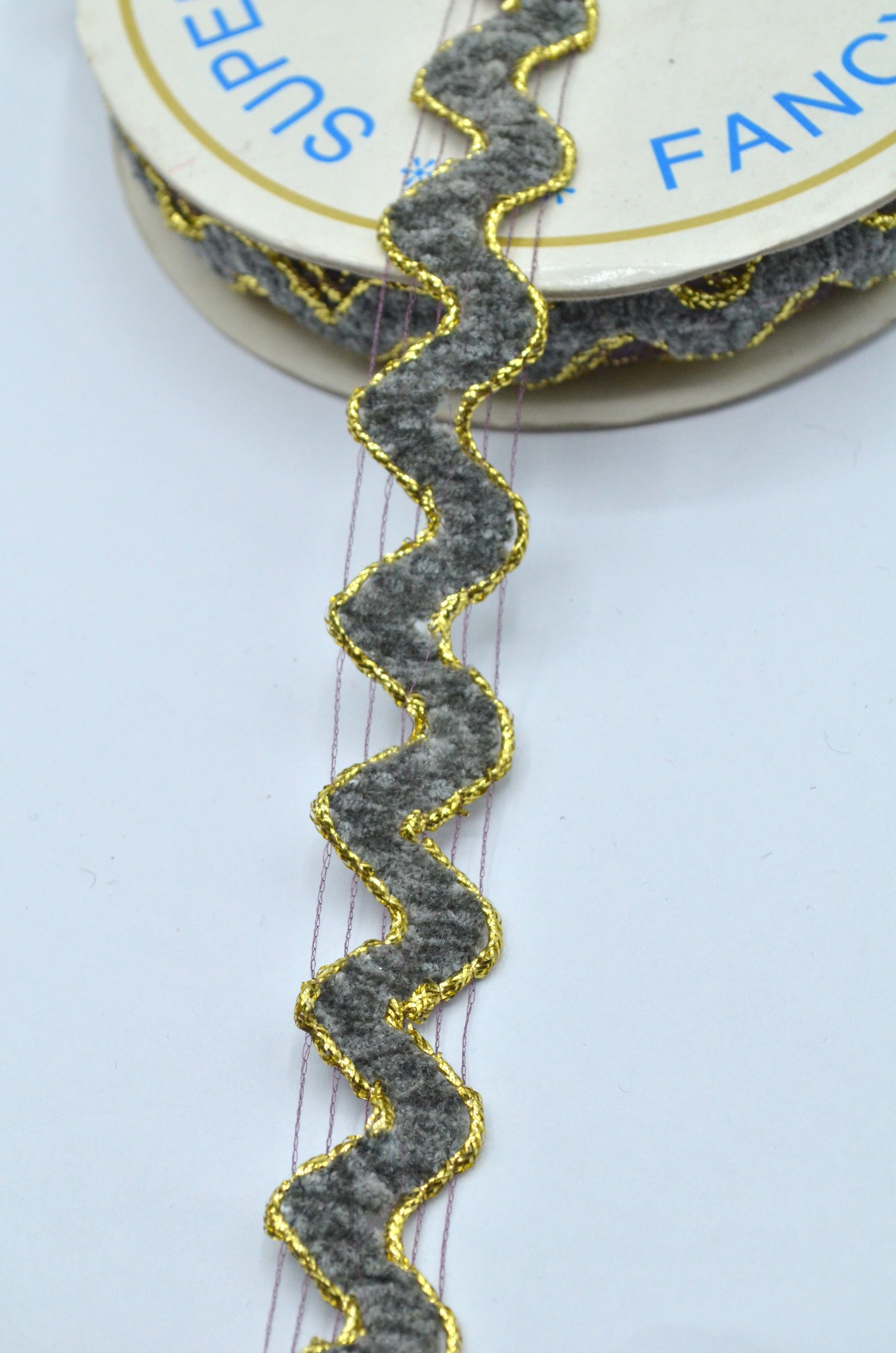 Pasmanterie Zig-Zag 23mm, Gri