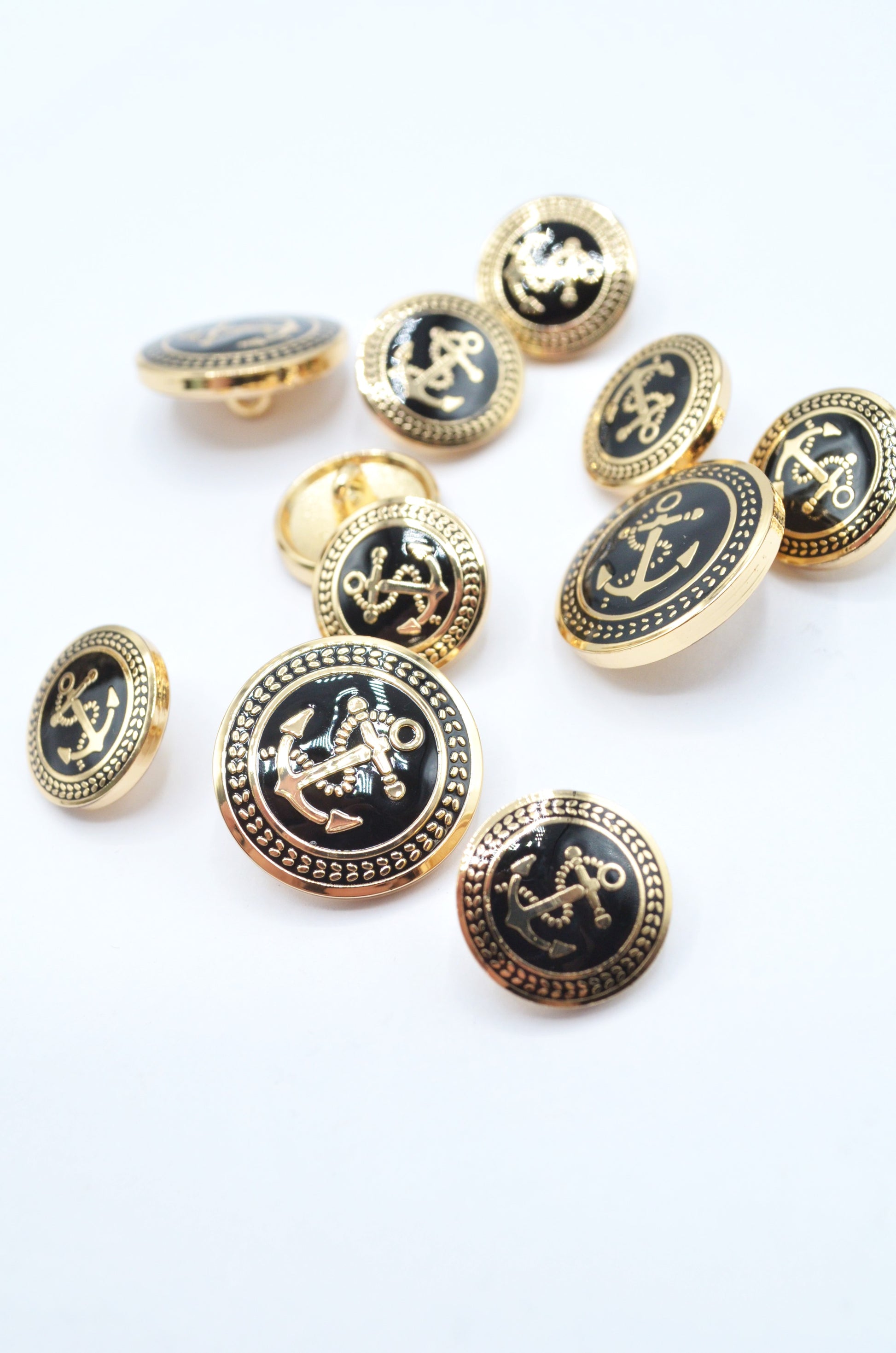 Nasturi Metalici Ancora, Negru Cu Auriu