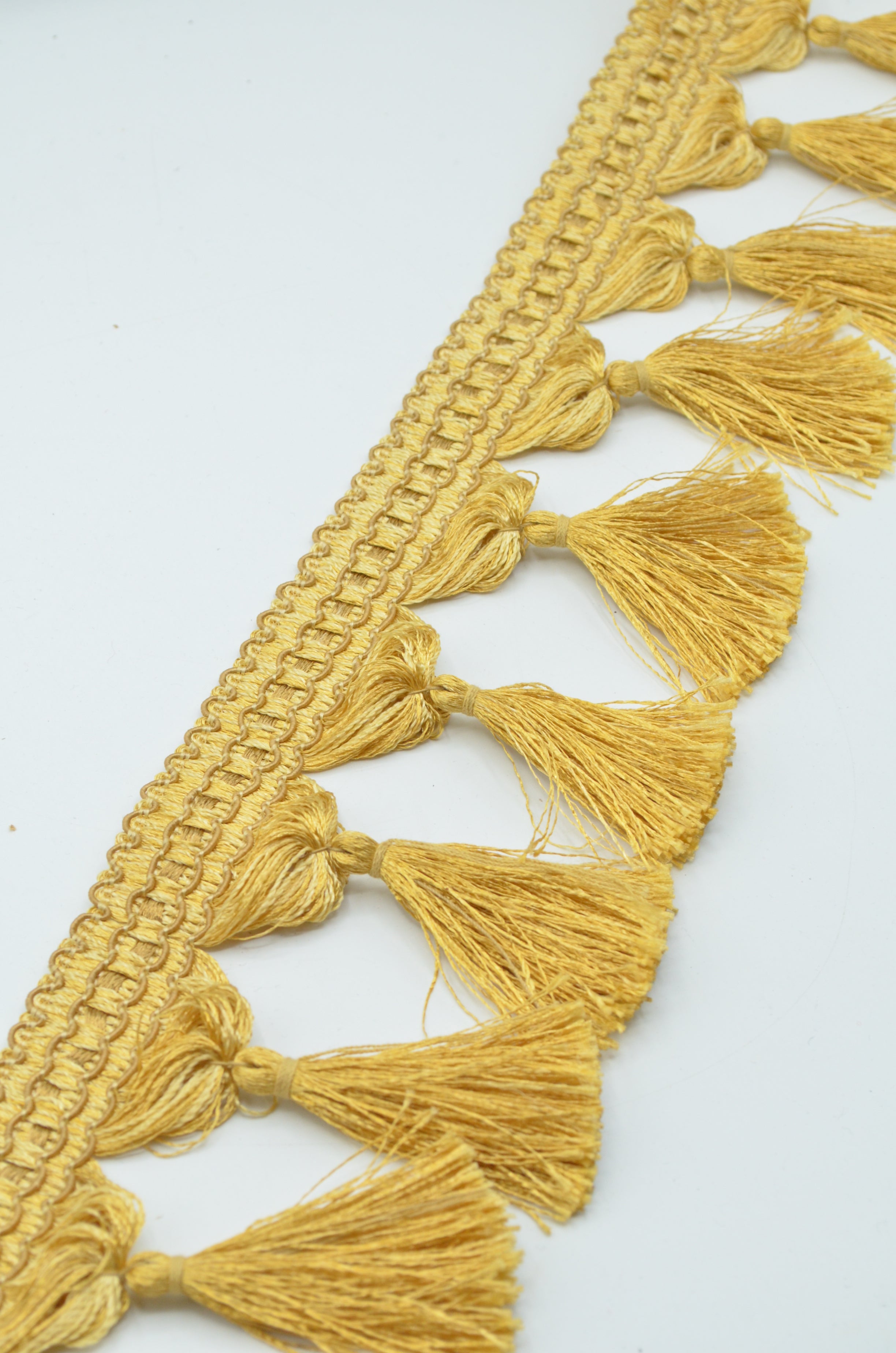 Learda Cu Ciucuri Draperii 10cm