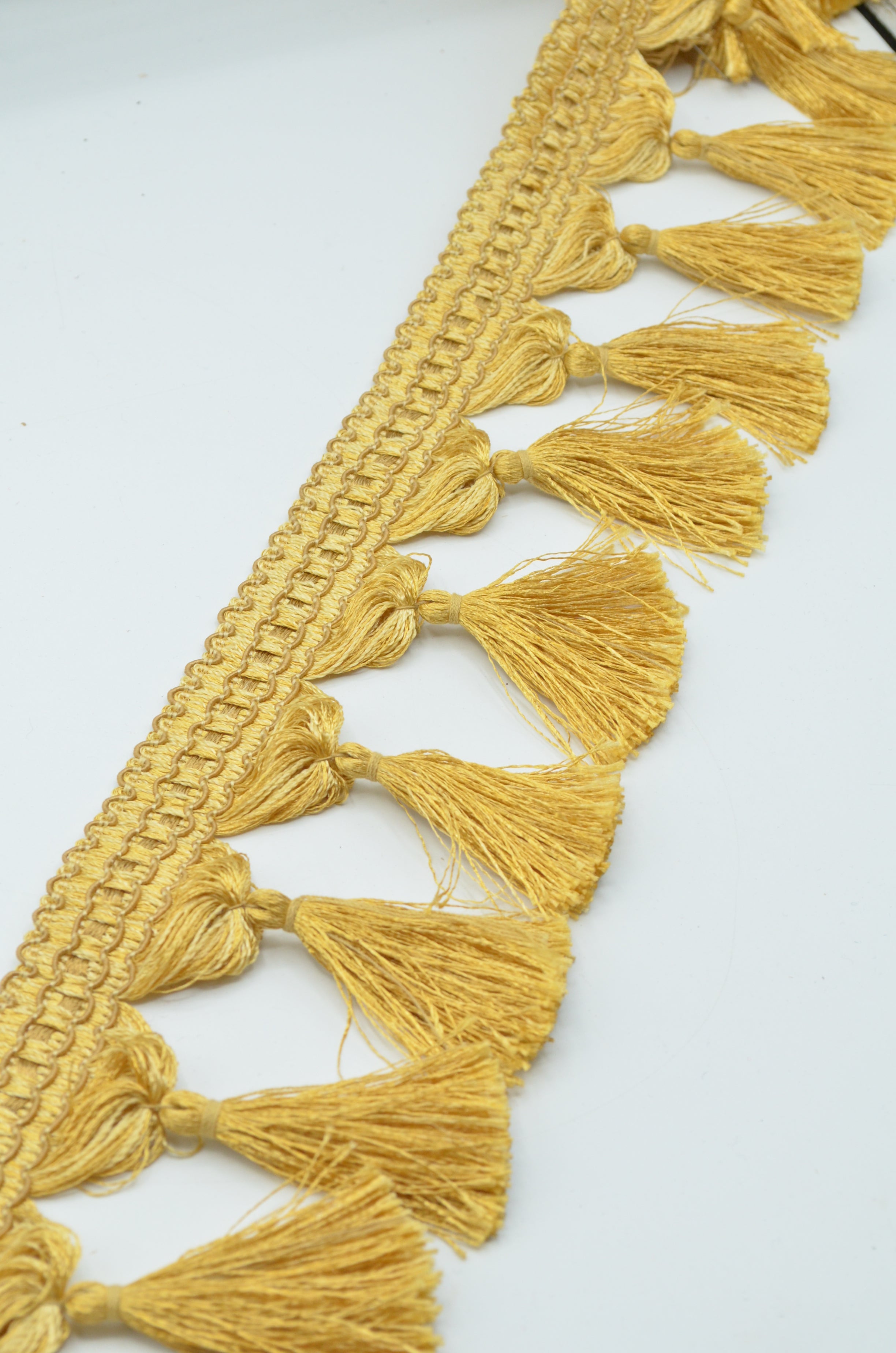 Learda Cu Ciucuri Draperii 10cm