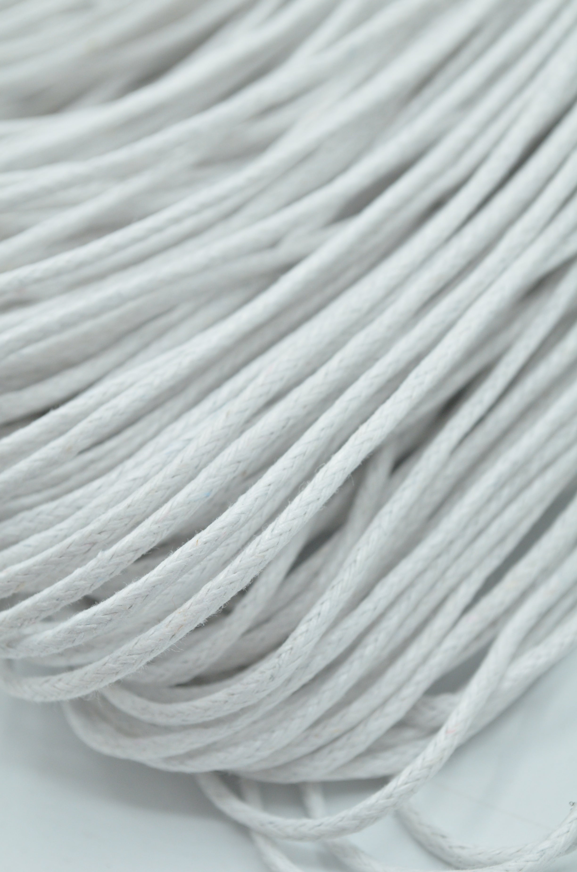 Snur De Bumbac Cerat 2mm, Alb