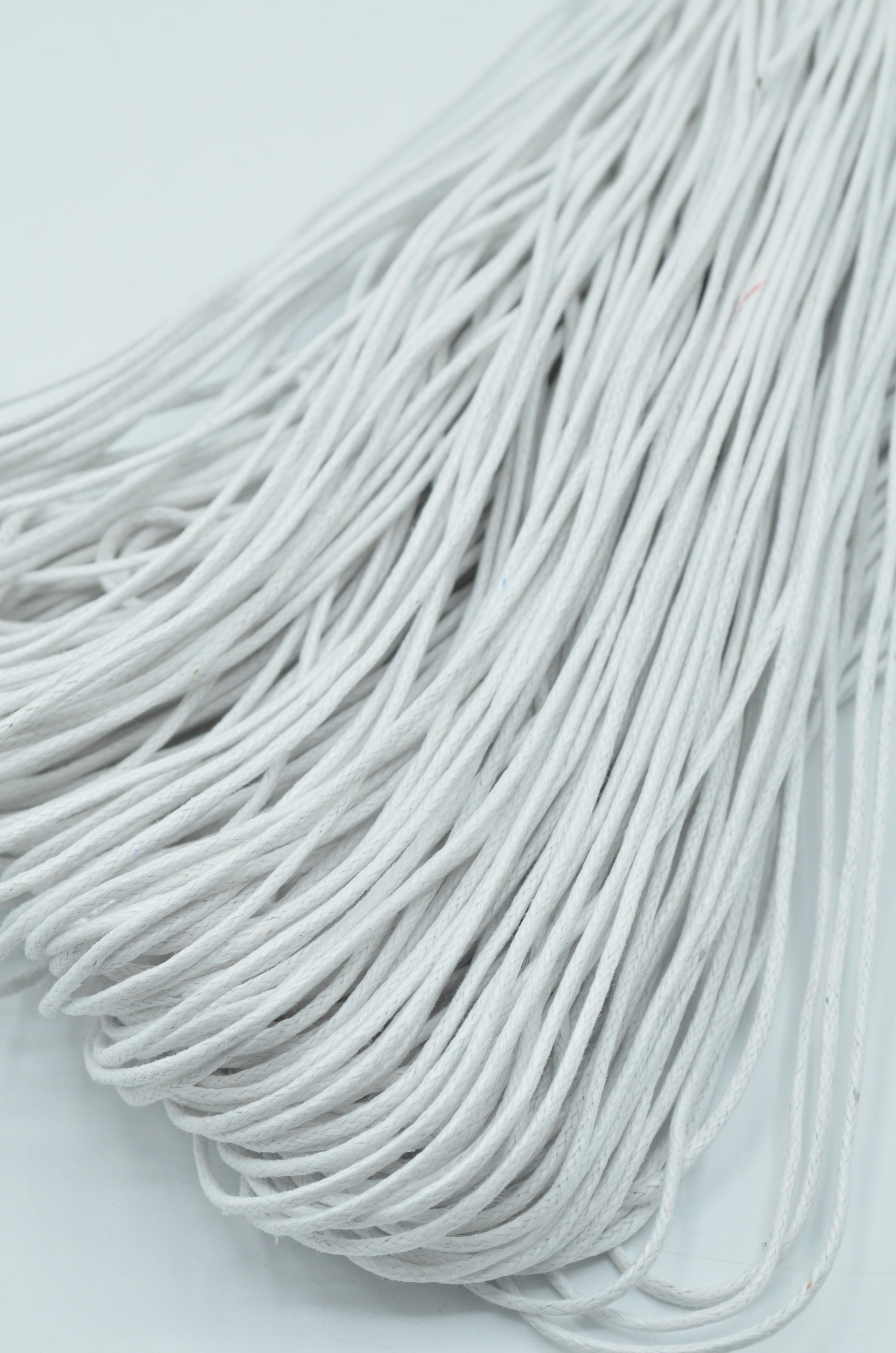 Snur De Bumbac Cerat 2mm, Alb