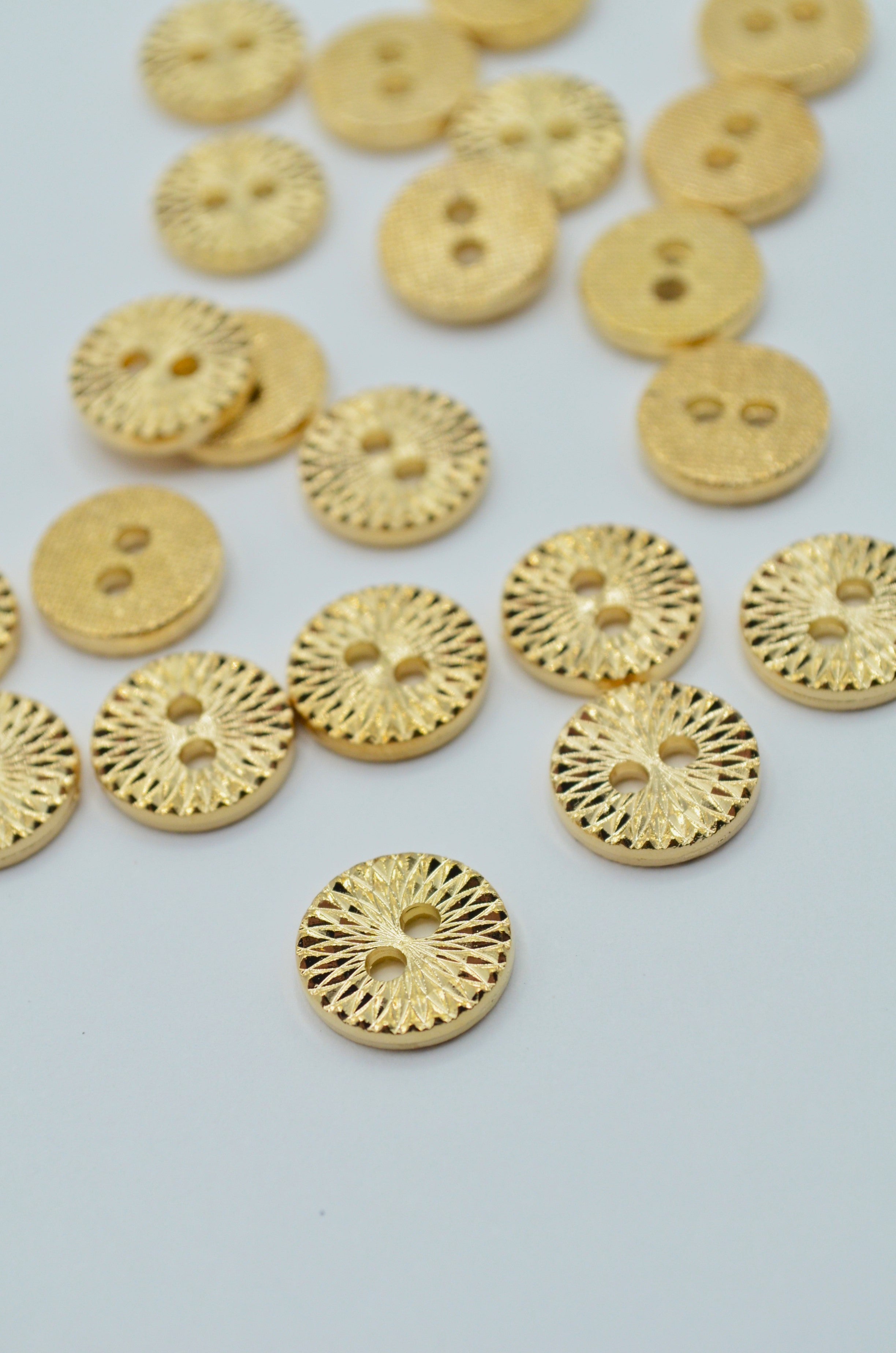 Nasturi Metalici 11mm, Aurii