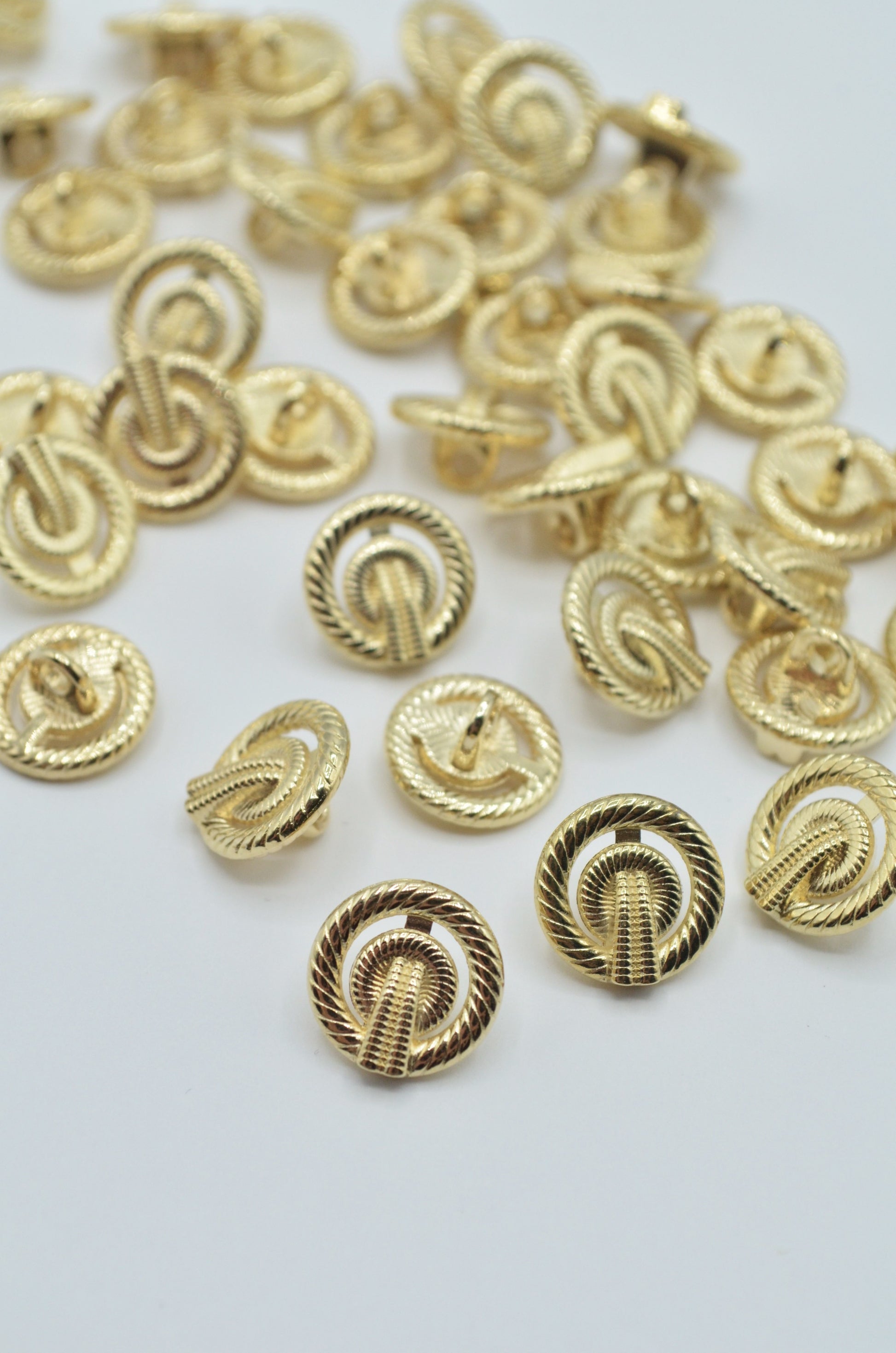 Nasturi Metalici 12mm, Aurii