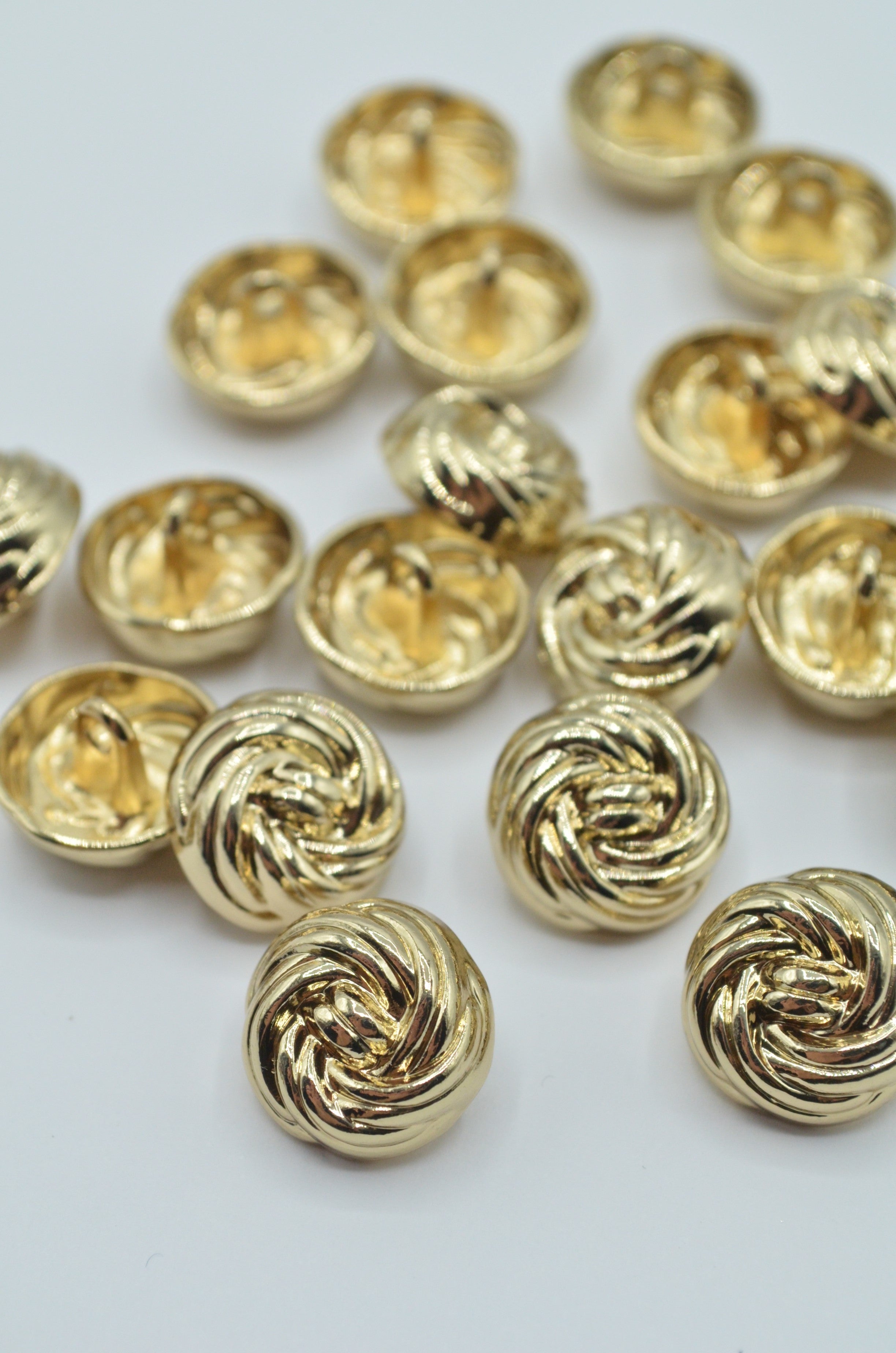 Nasturi Metalici 15mm, Aurii