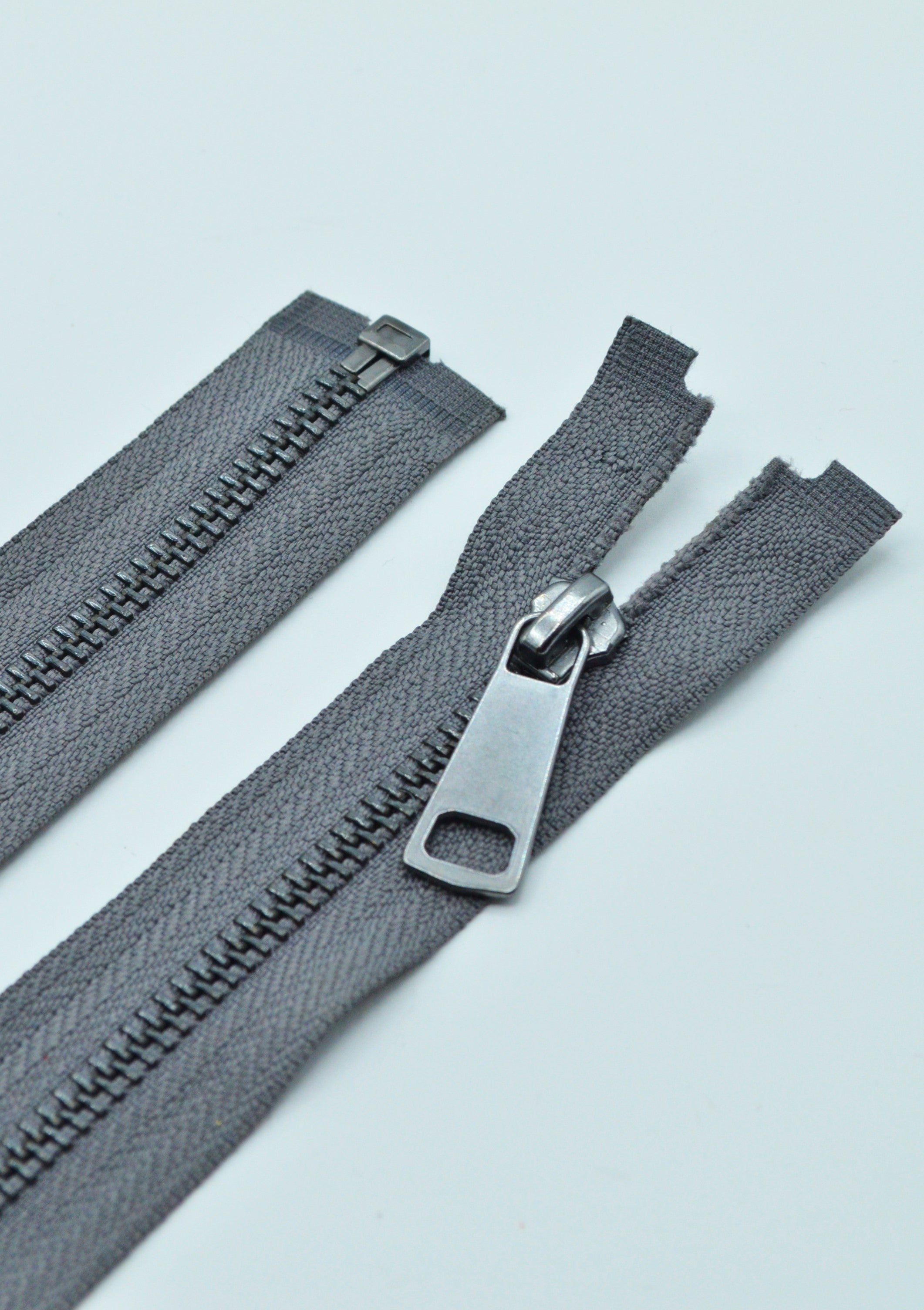 Fermoar Metalic Detasabil 47cm, Gri