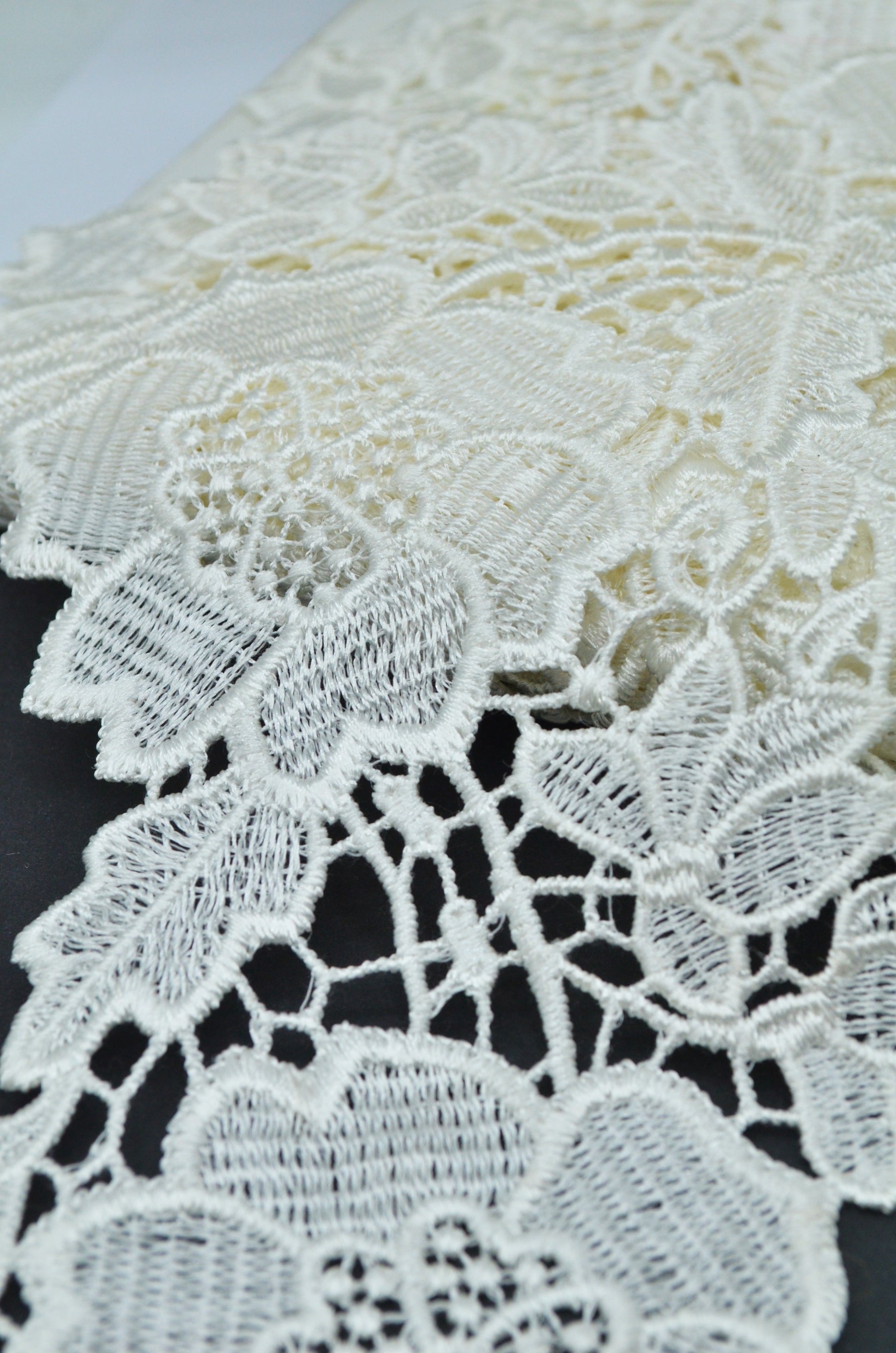 Dantela Ivoire, 10.50cm