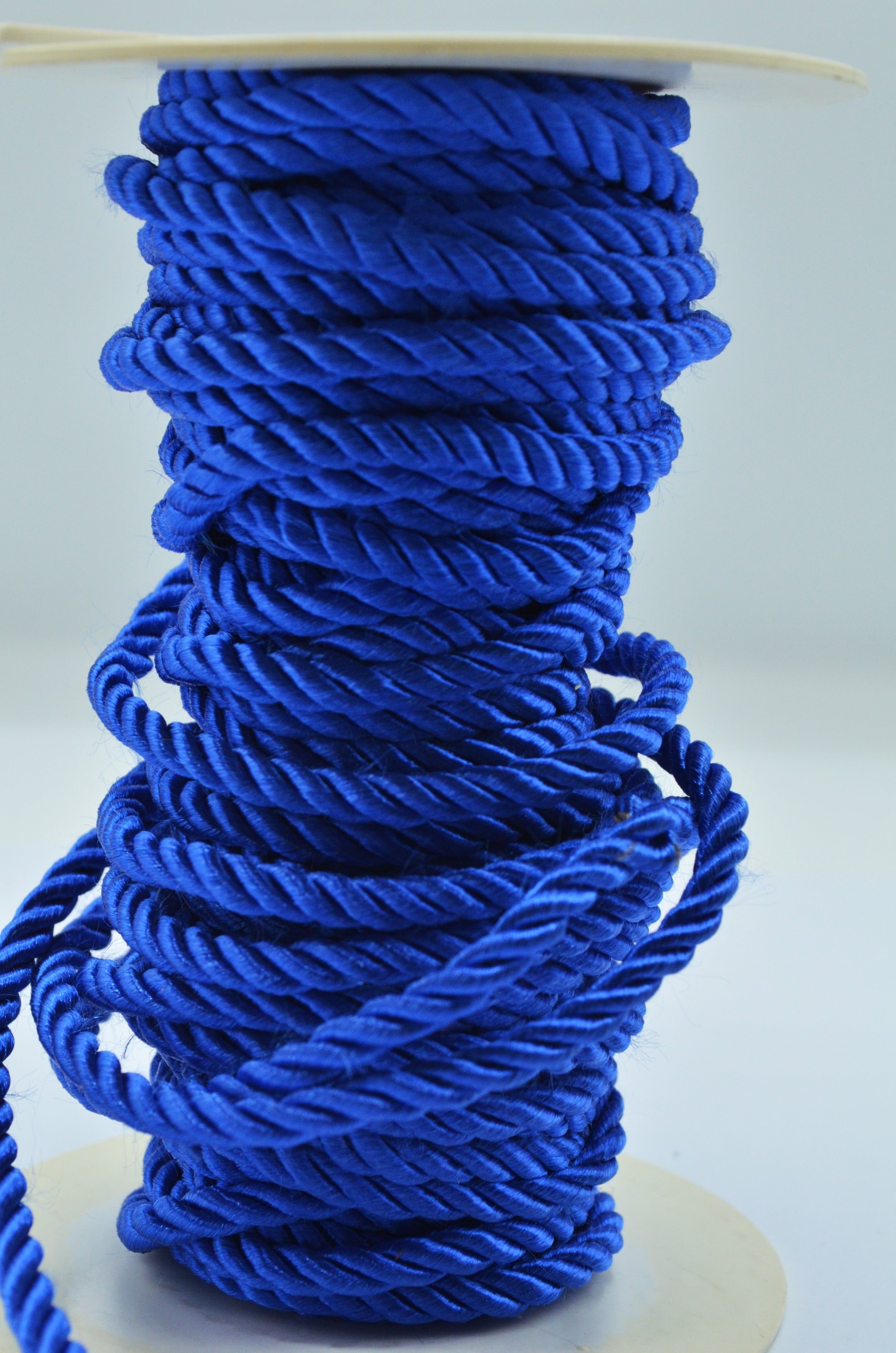 Snur Rasucit, Albastru