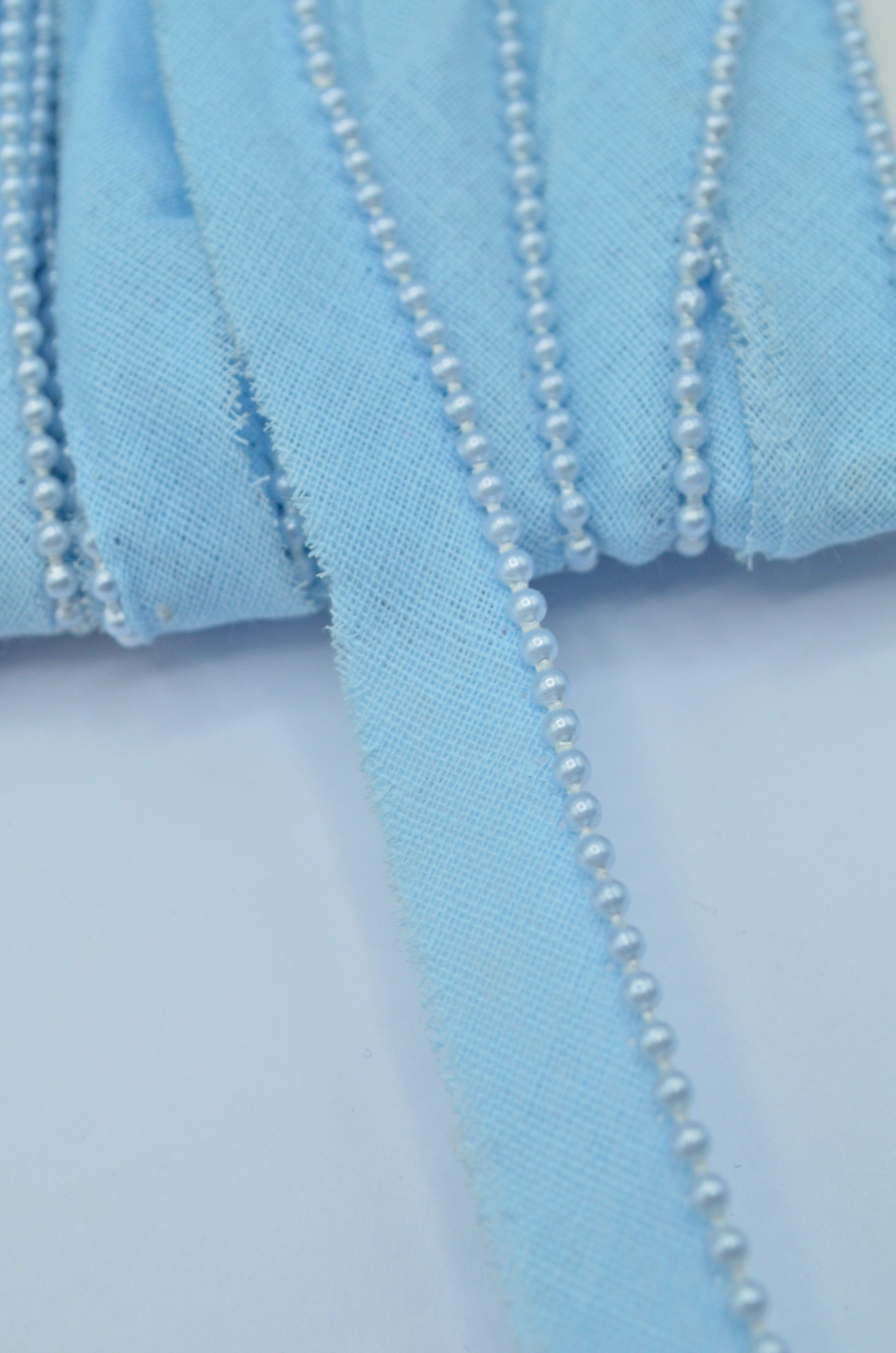 Paspoal de bumbac cu perle 15mm, Bleu