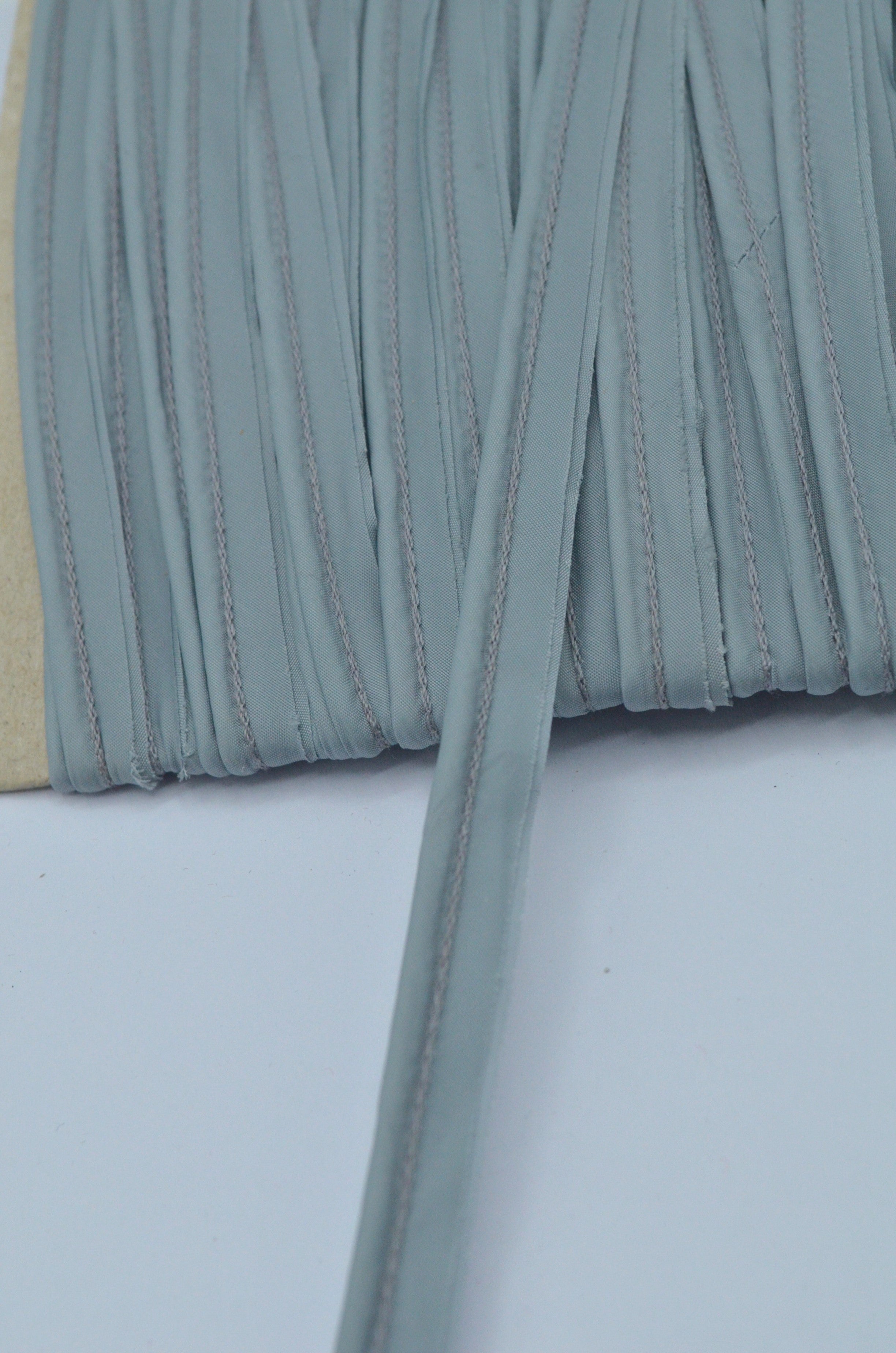 Paspoal de fas 10mm, Gri