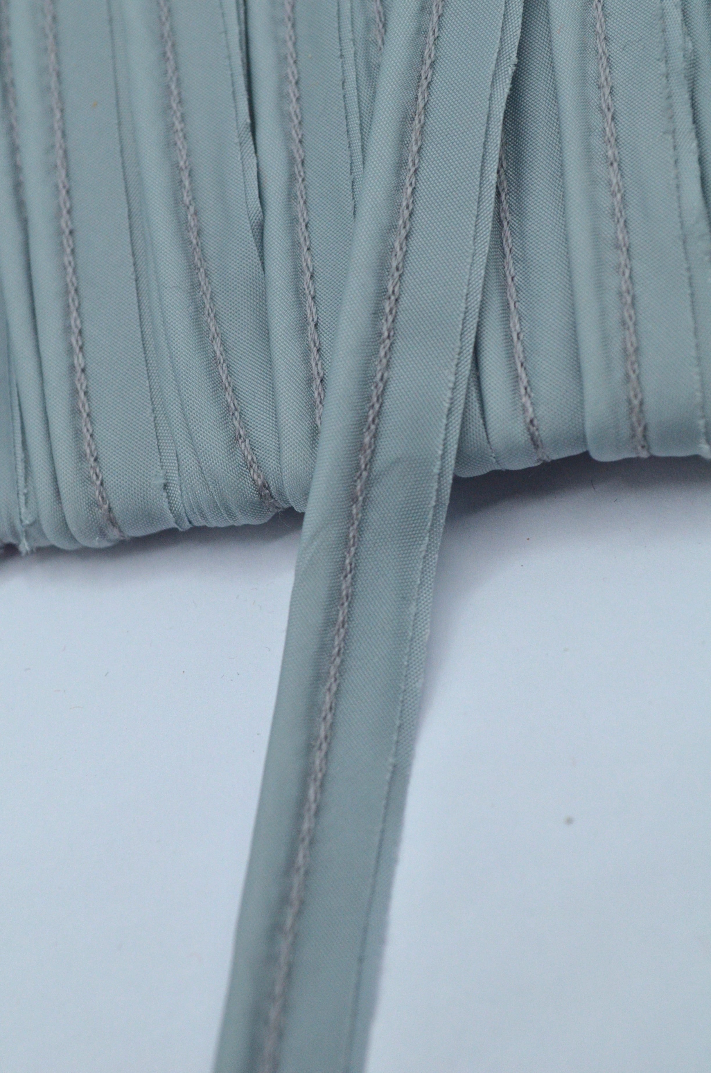 Paspoal de fas 10mm, Gri