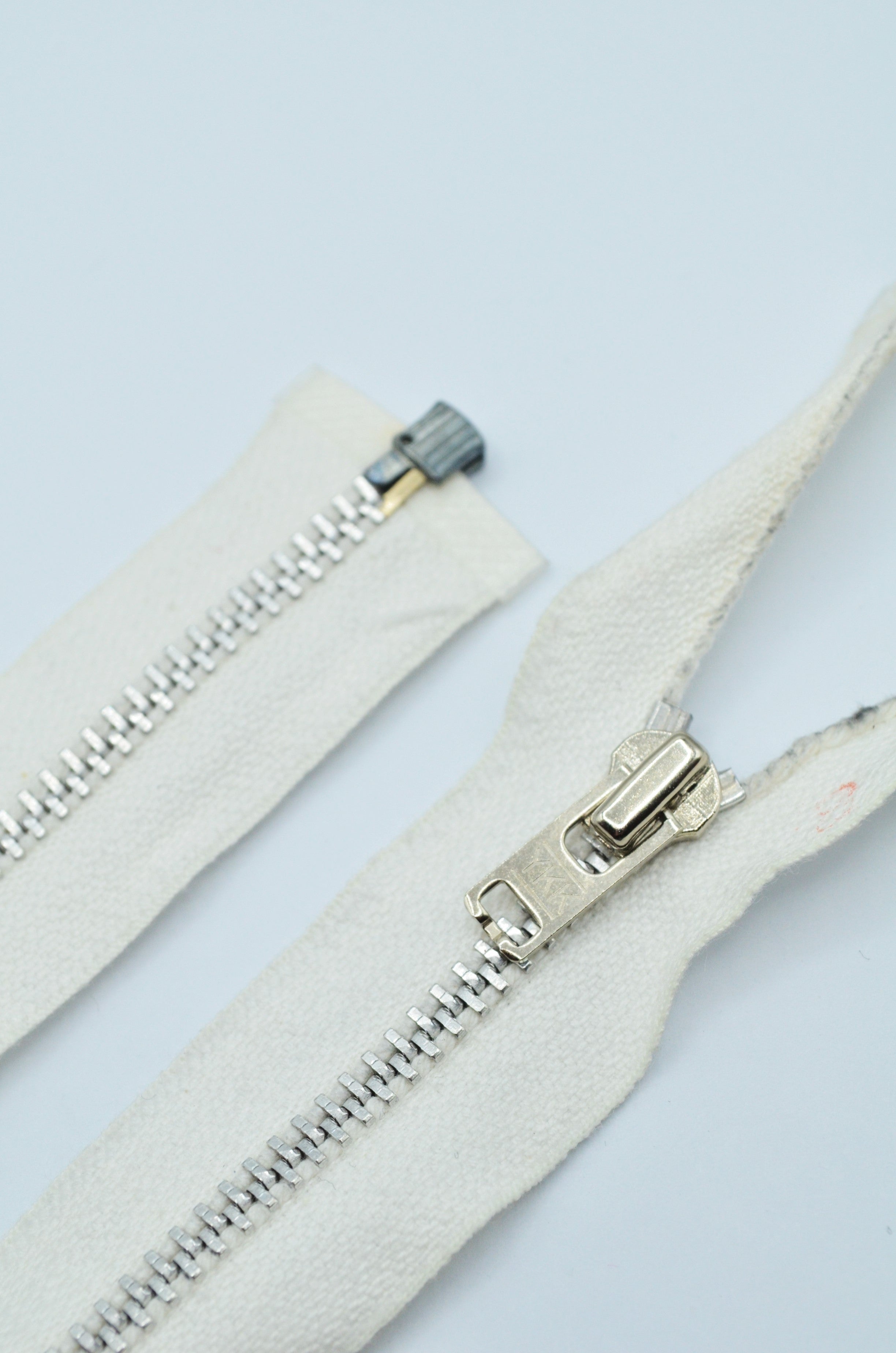 Fermoar YKK 58cm Detasabil