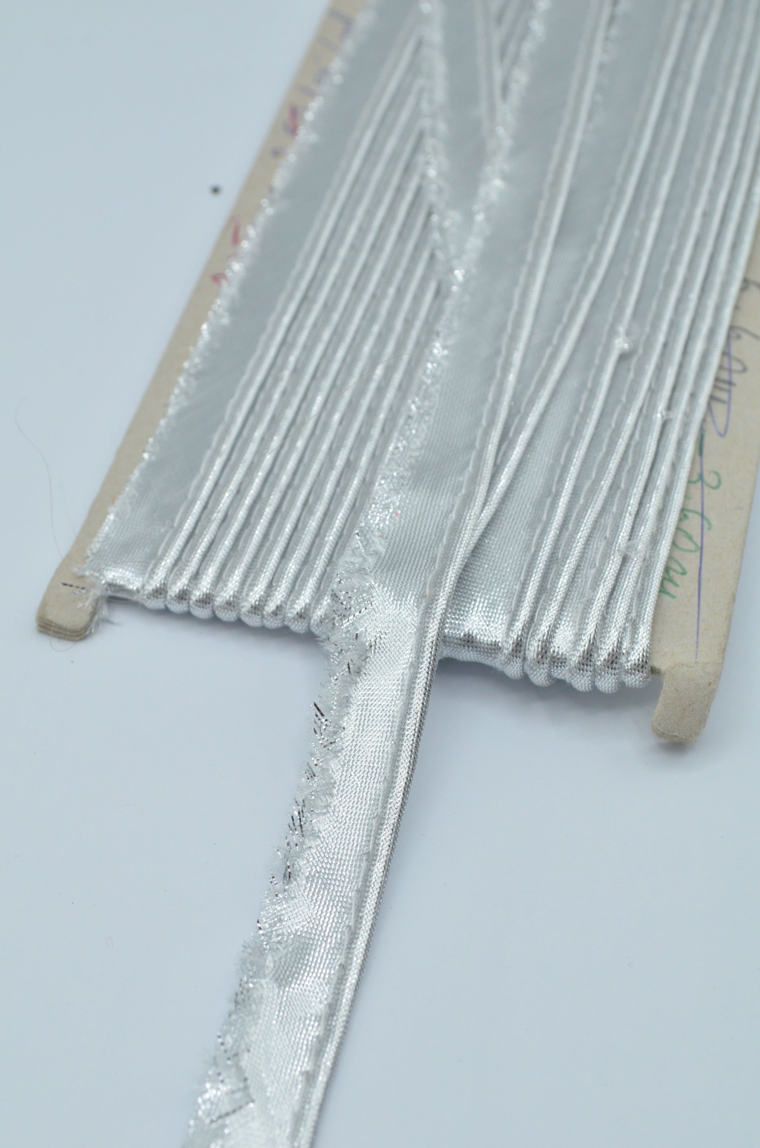 Paspoal Lurex Argintiu 10mm