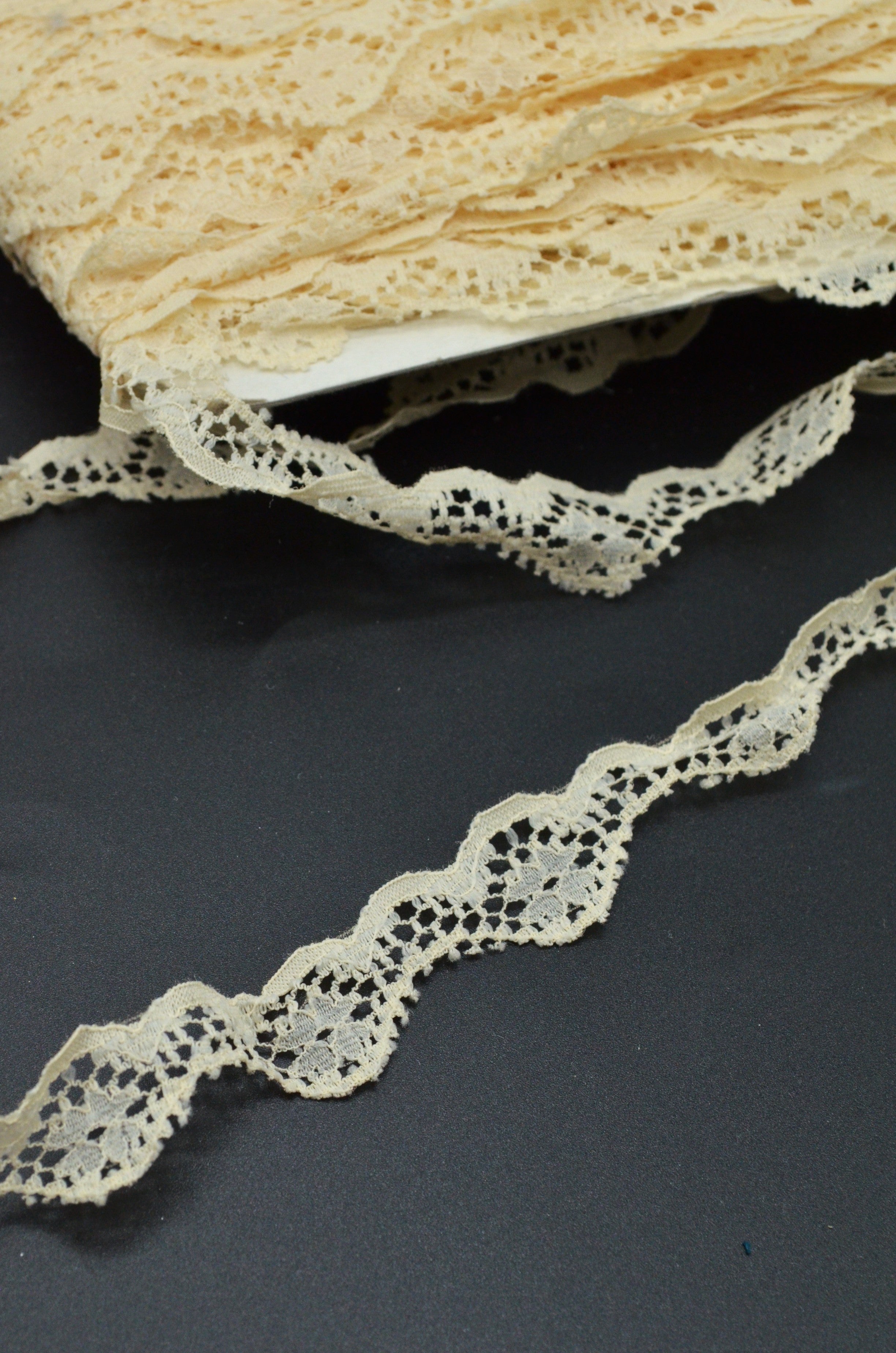 Dantela 2cm, Crem Banan