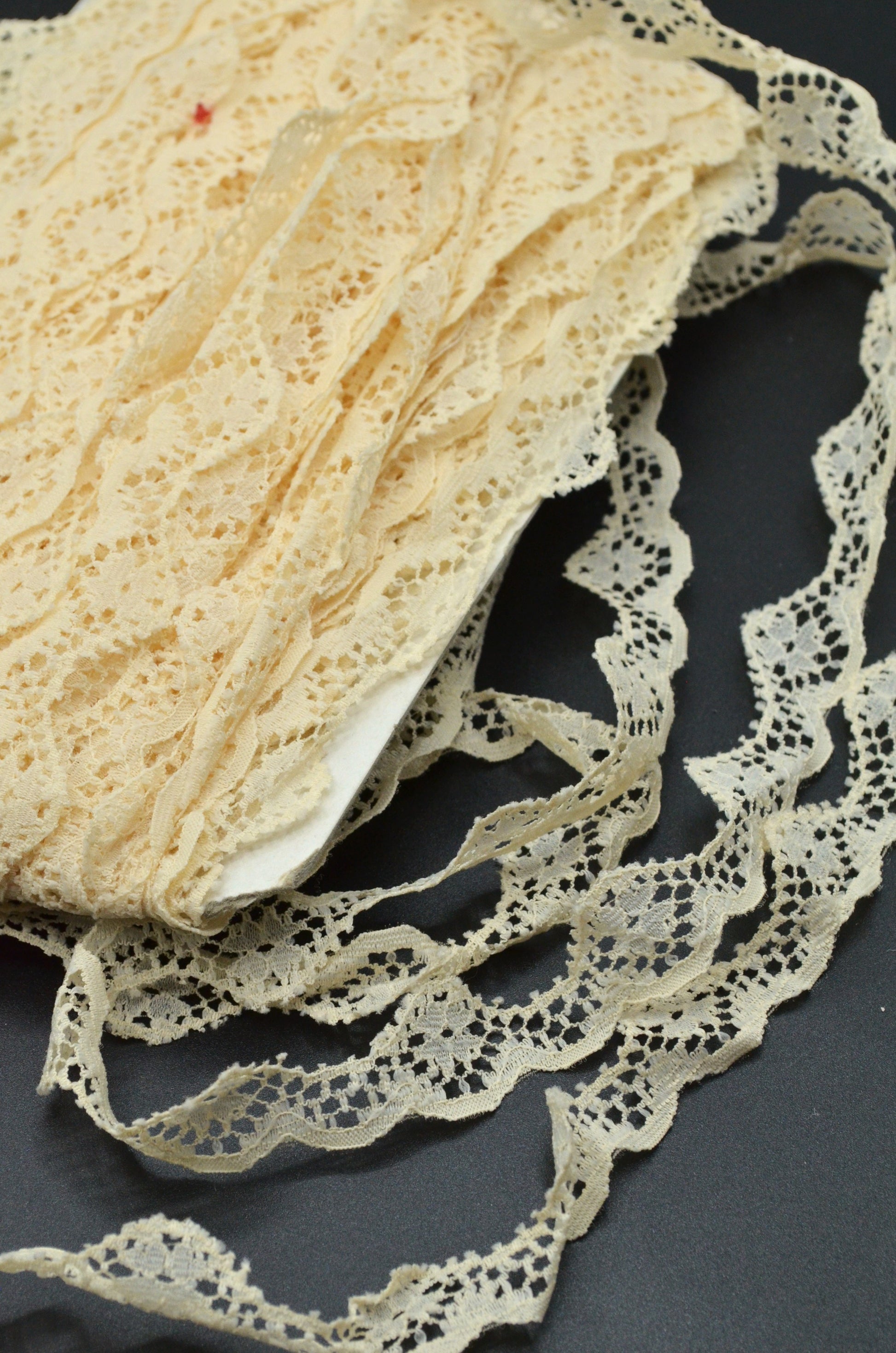 Dantela 2cm, Crem Banan