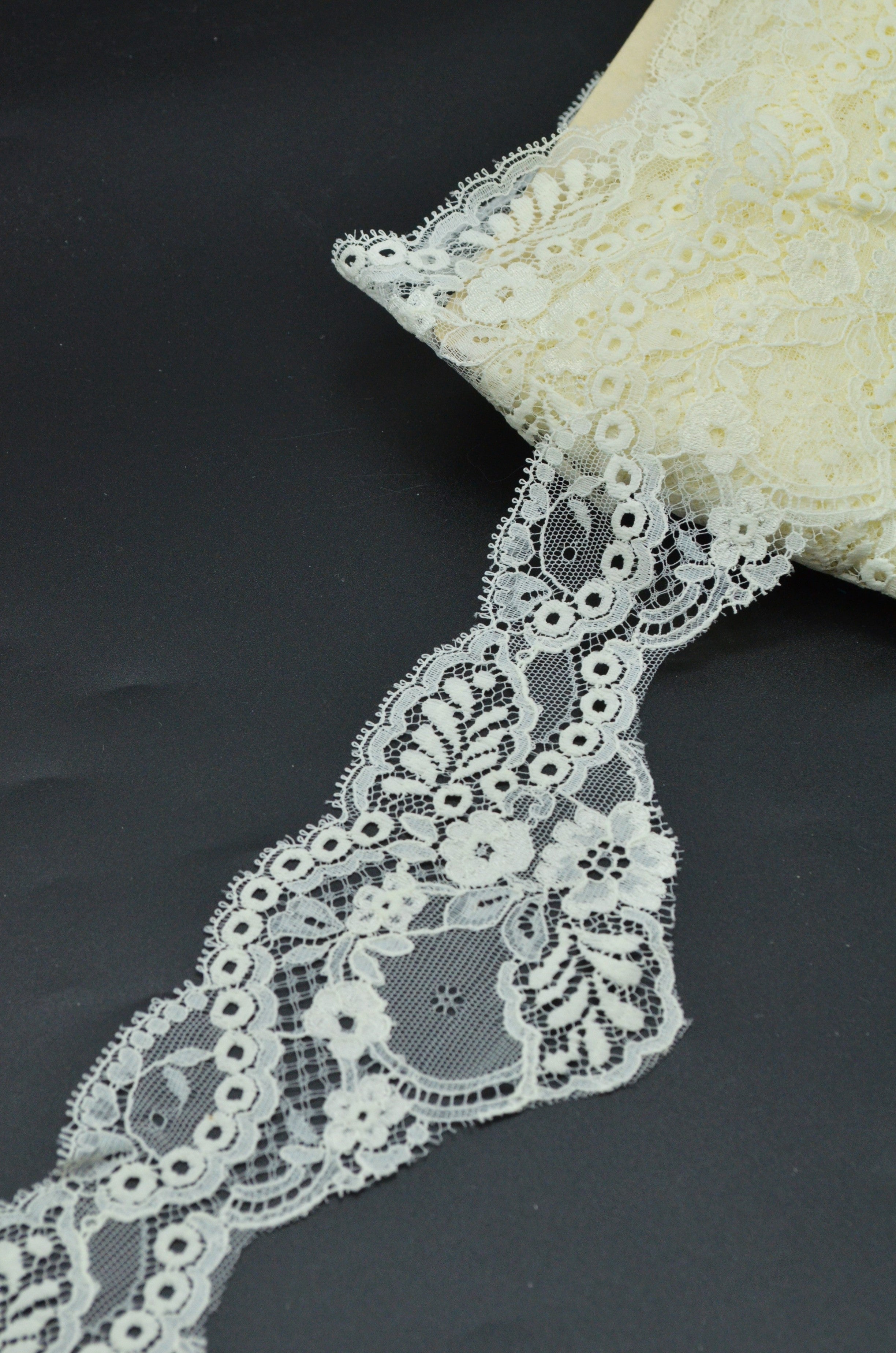 Dantela 8cm, Crem Unt