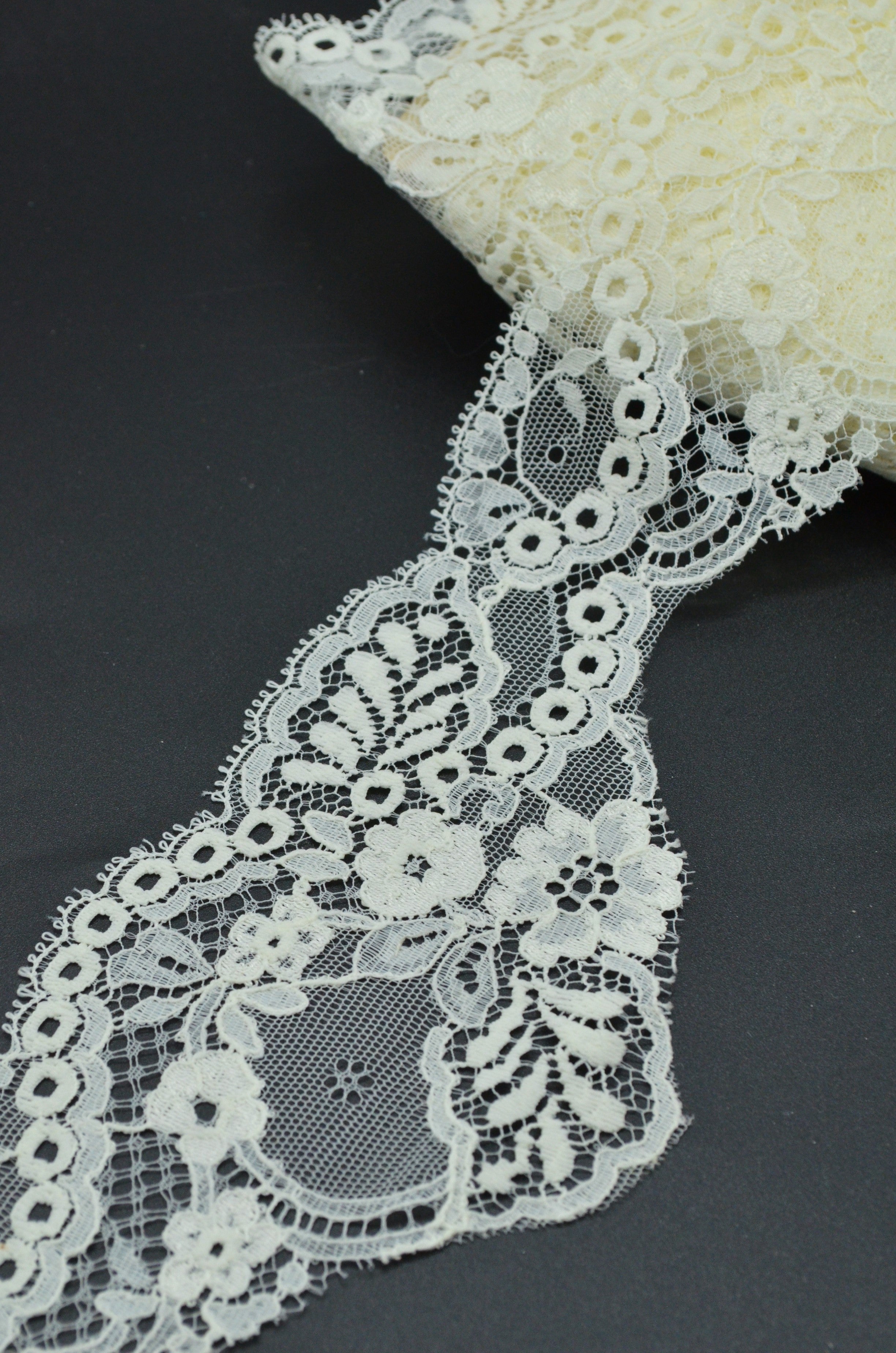 Dantela 8cm, Crem Unt