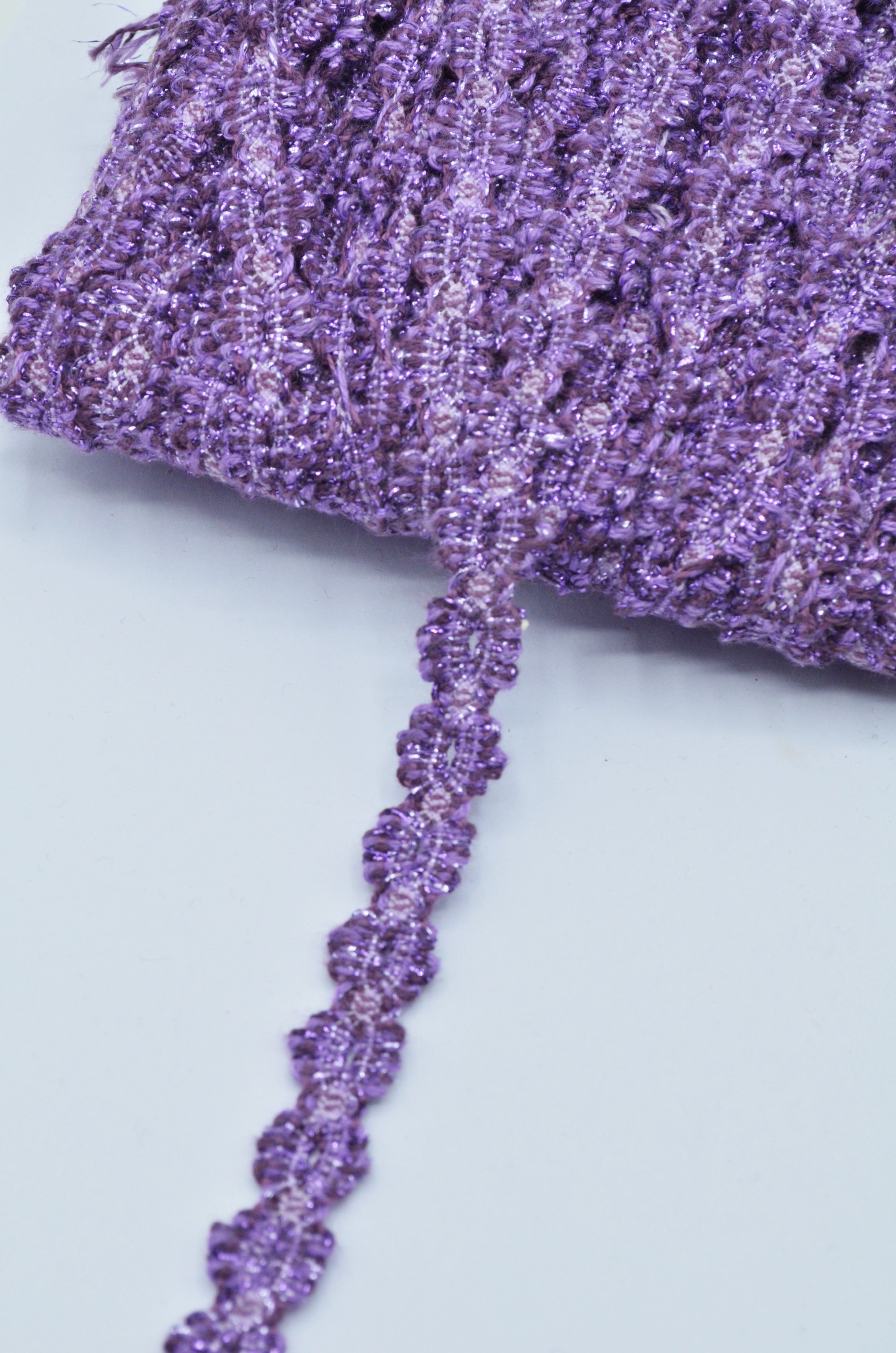 Dantela De Bumbac 1.50cm, Mov cu fir lurex