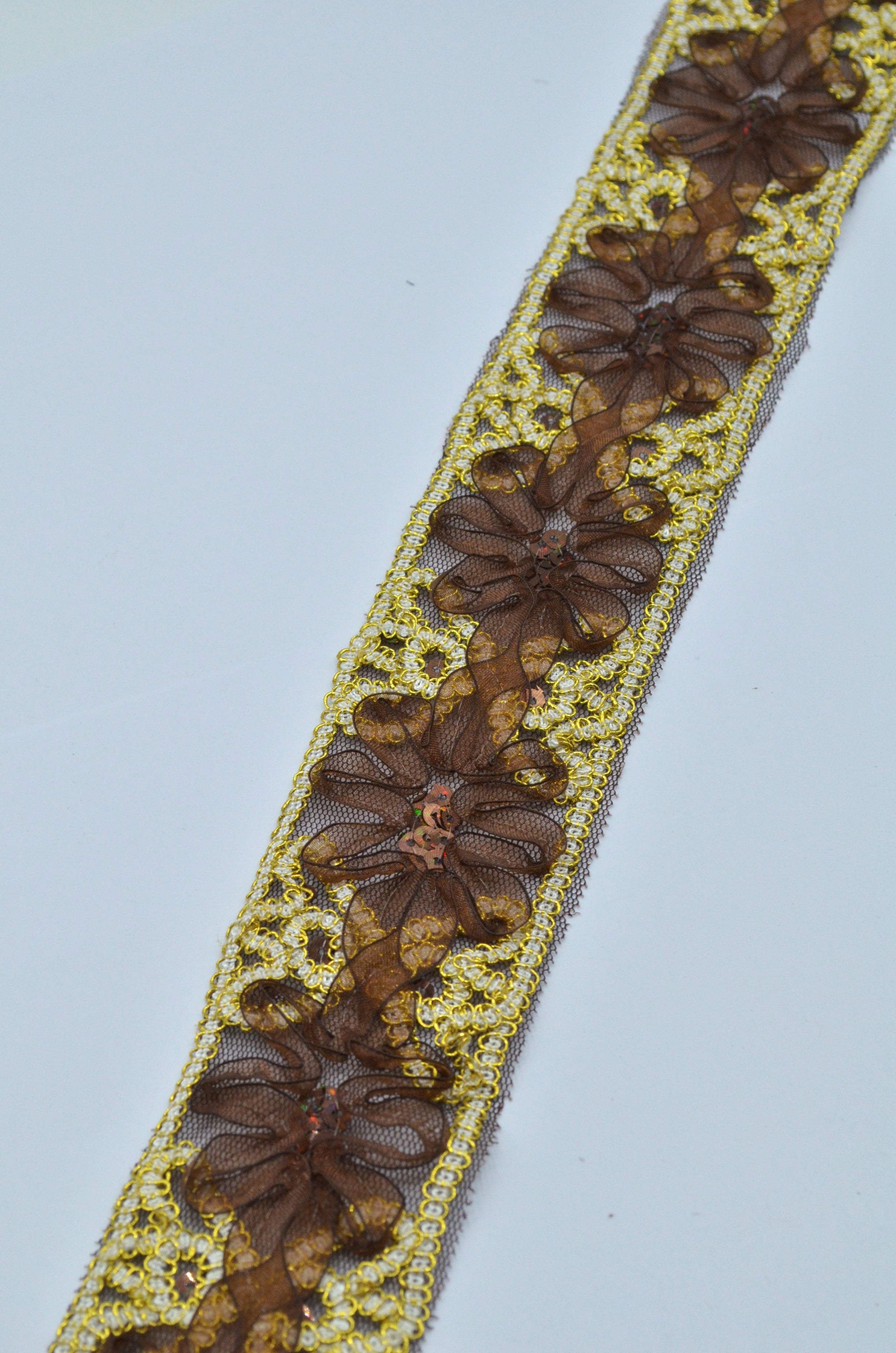 Pasmanterie Cu Paiete Pe Tull 5.50cm, Maro
