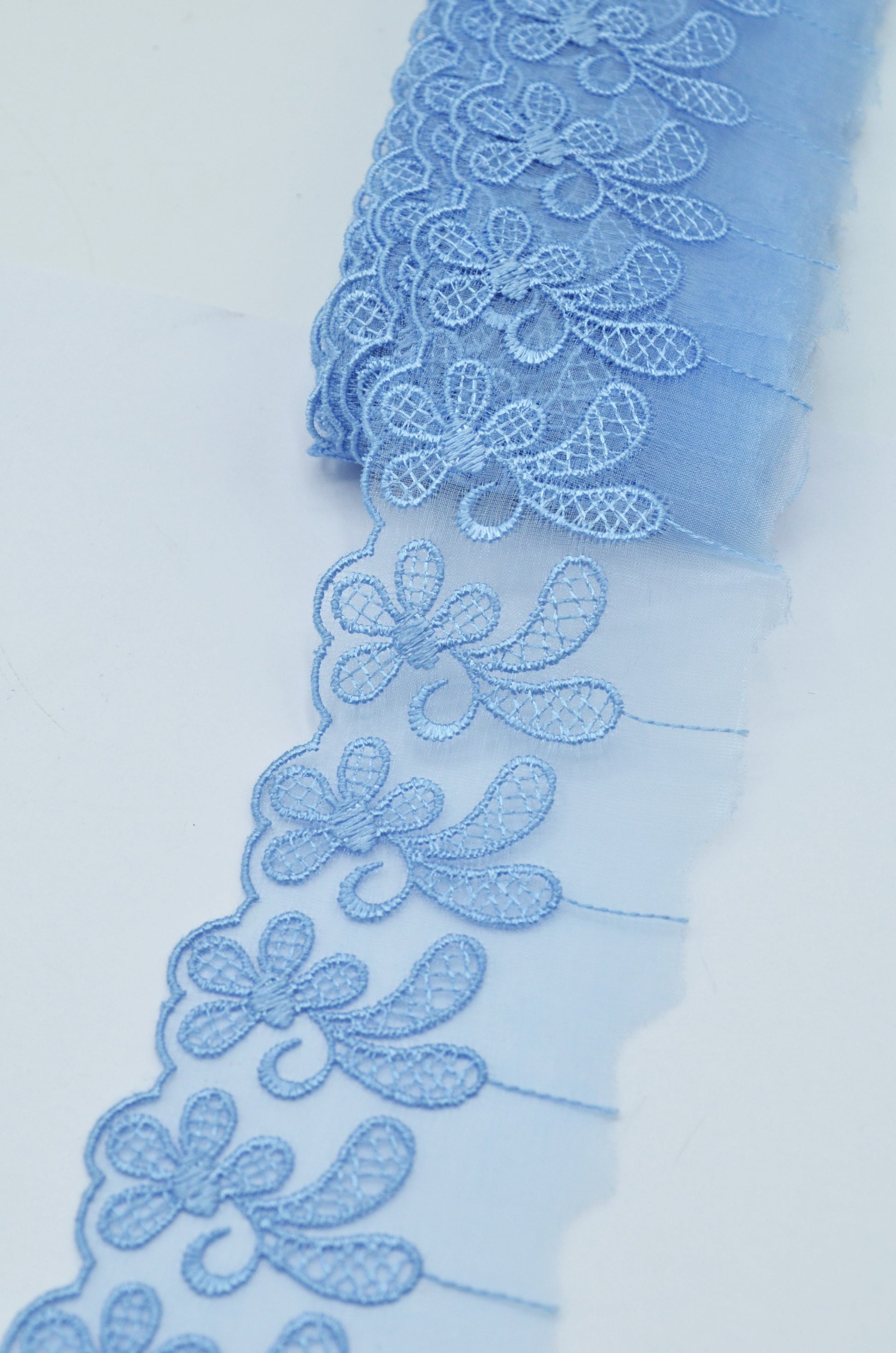 Dantela Din Organza Brodata 5.50cm, Bleu