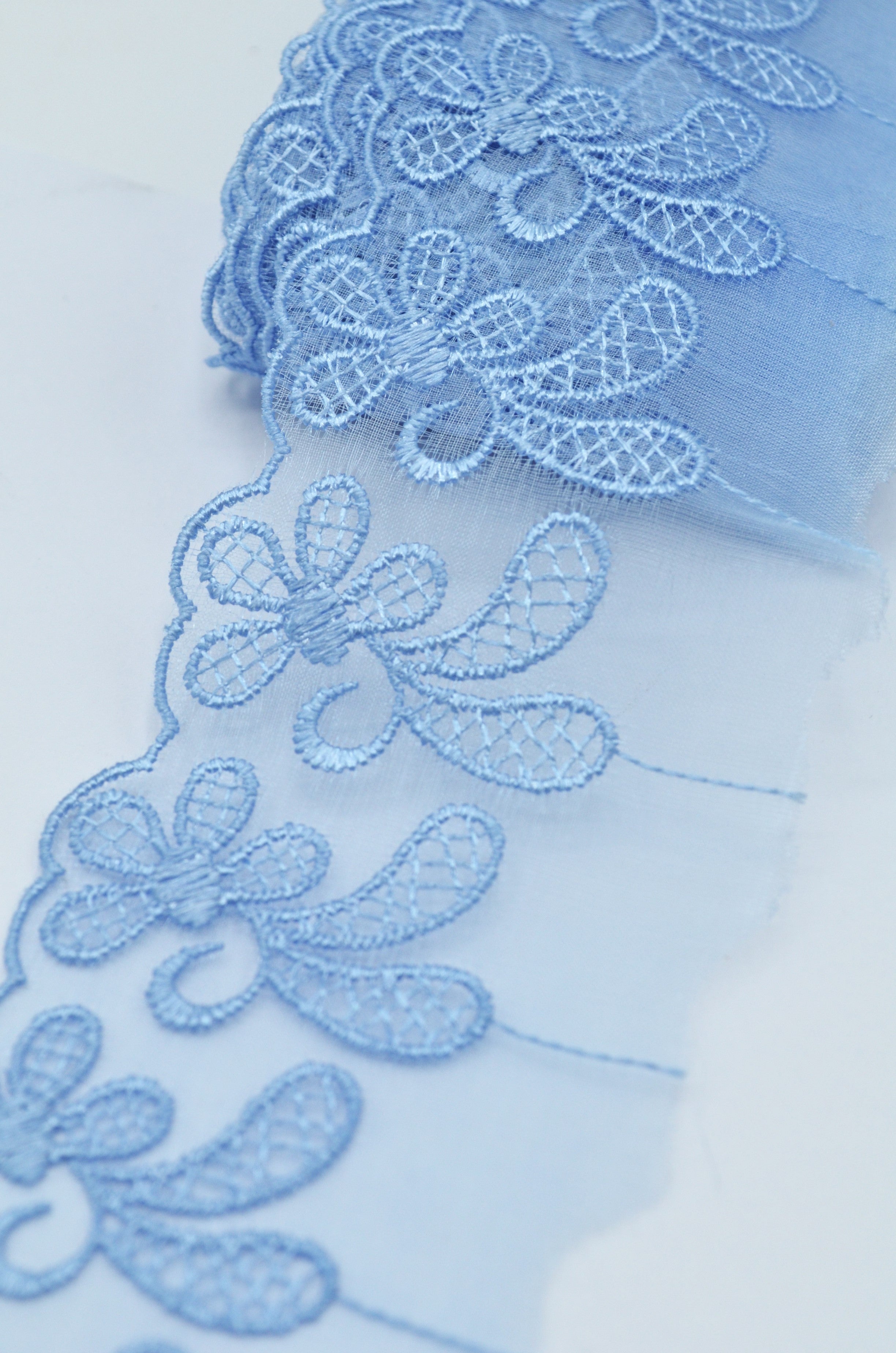 Dantela Din Organza Brodata 5.50cm, Bleu