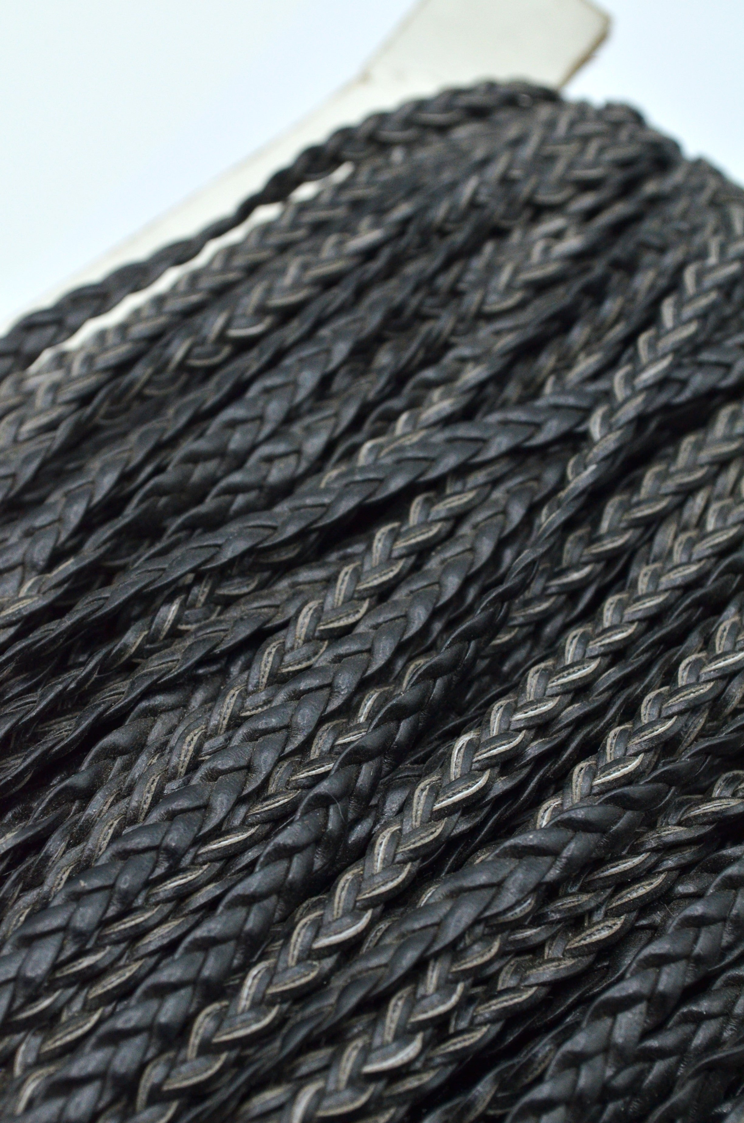 Snur Impletit Din Piele Ecologica 5mm, Negru