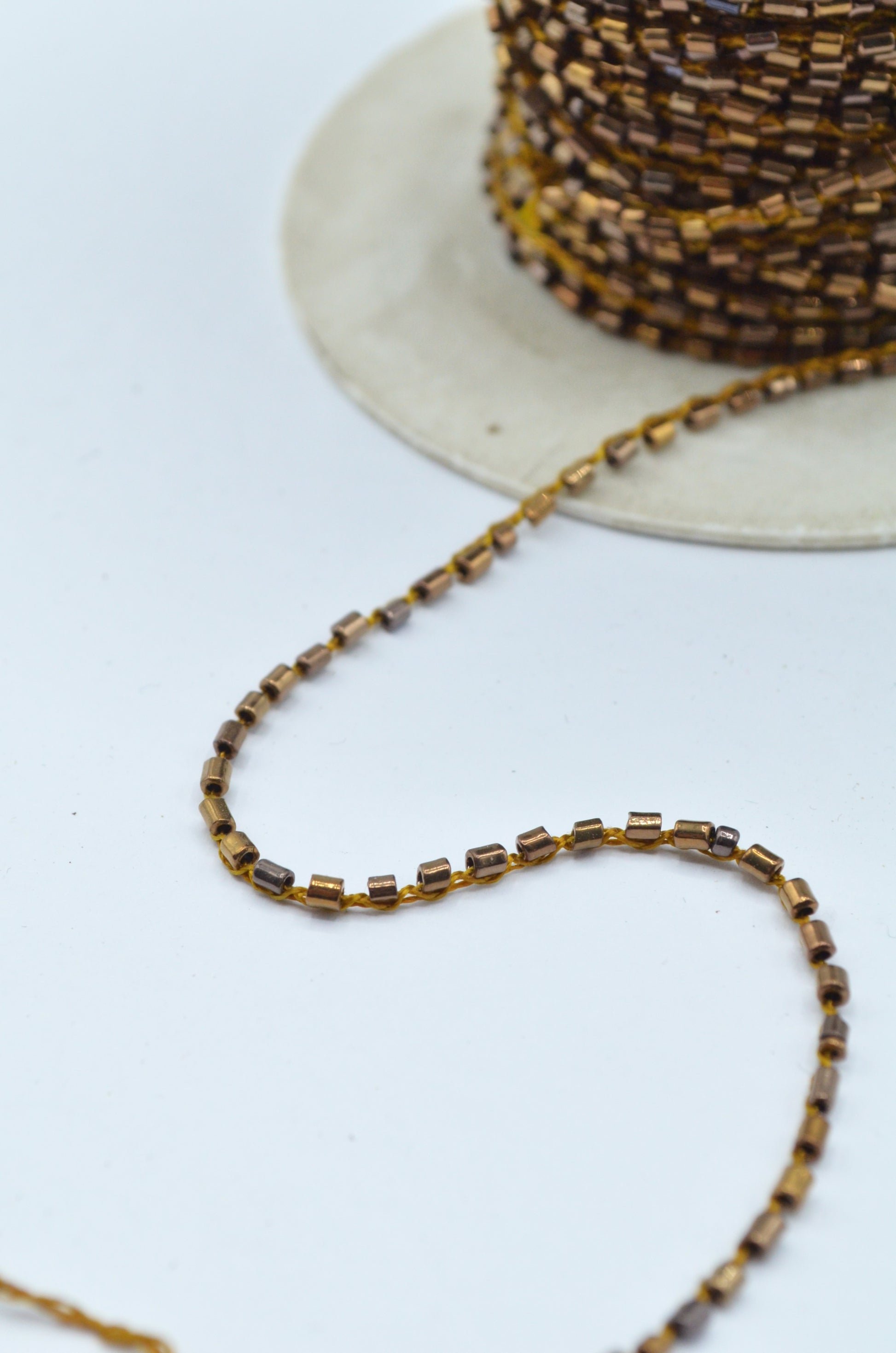 Snur Cu Margele 2mm, Maro