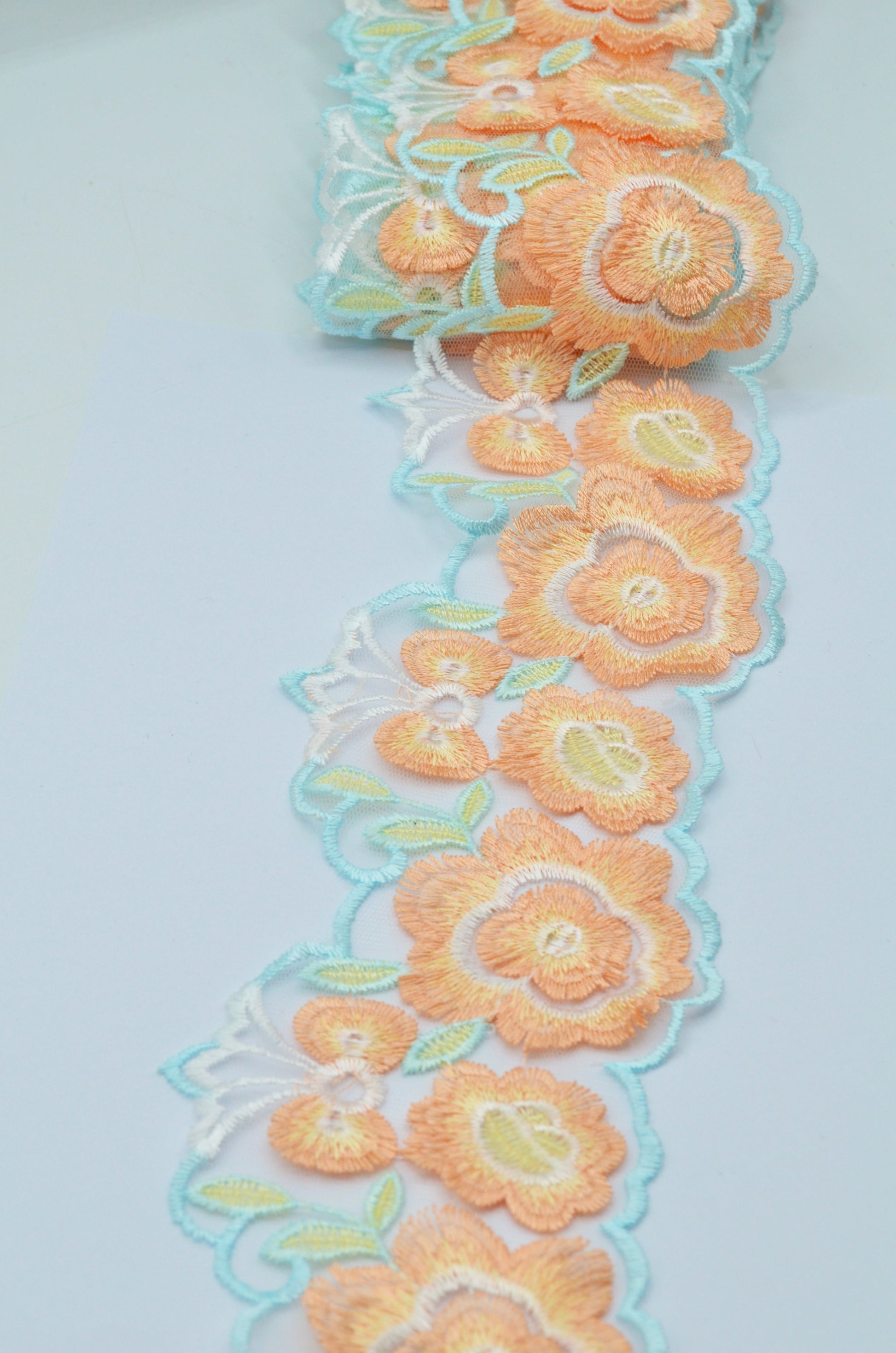 Broderie Pe Tull Brodata 10cm