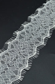 Dantela Chantilly 7x300cm, Ivoire