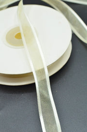 Panglica Organza Cu Margini Satinate 1.40cm, Crem