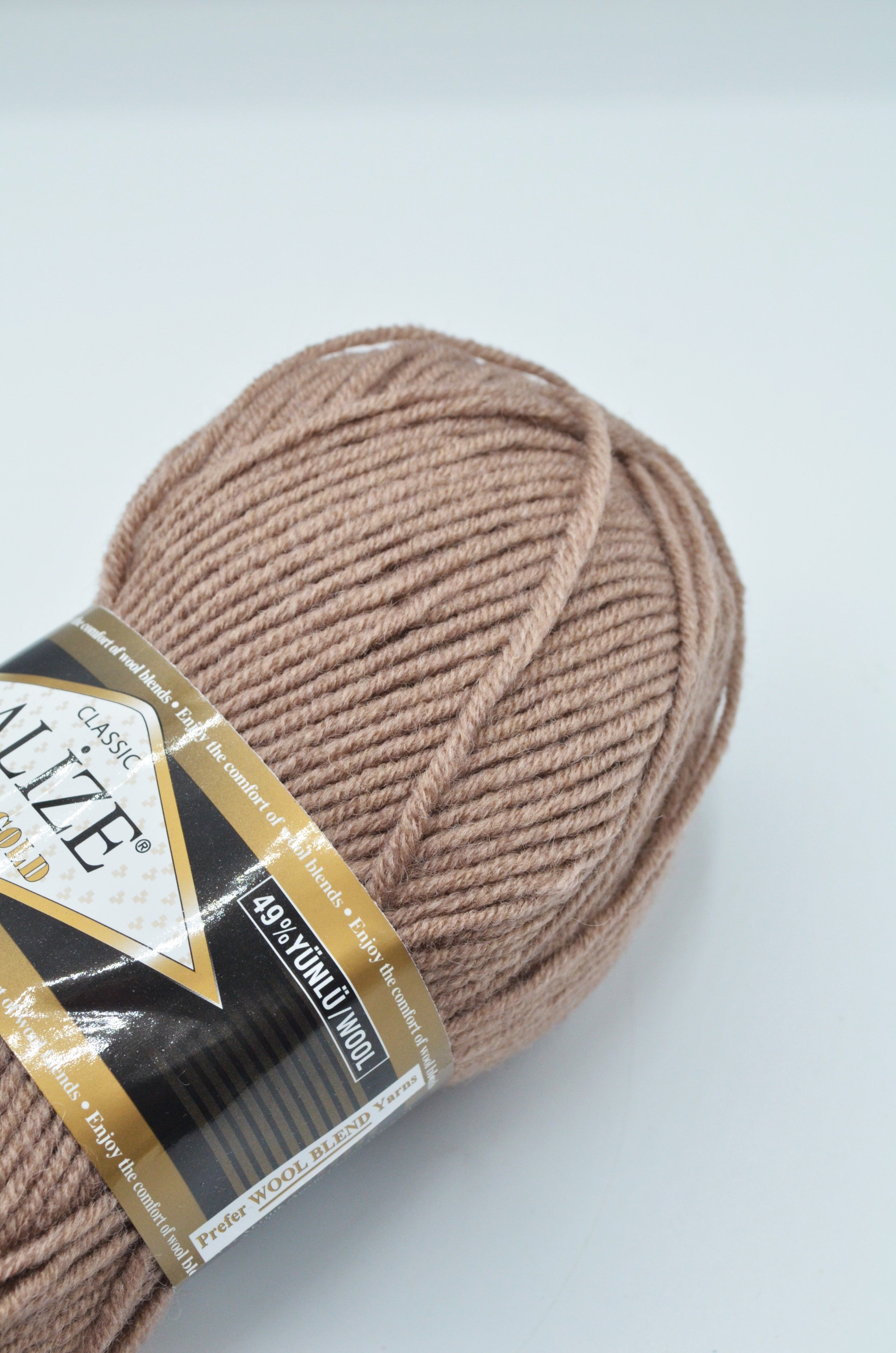 ALIZE - LANAGOLD (49% LANA)
