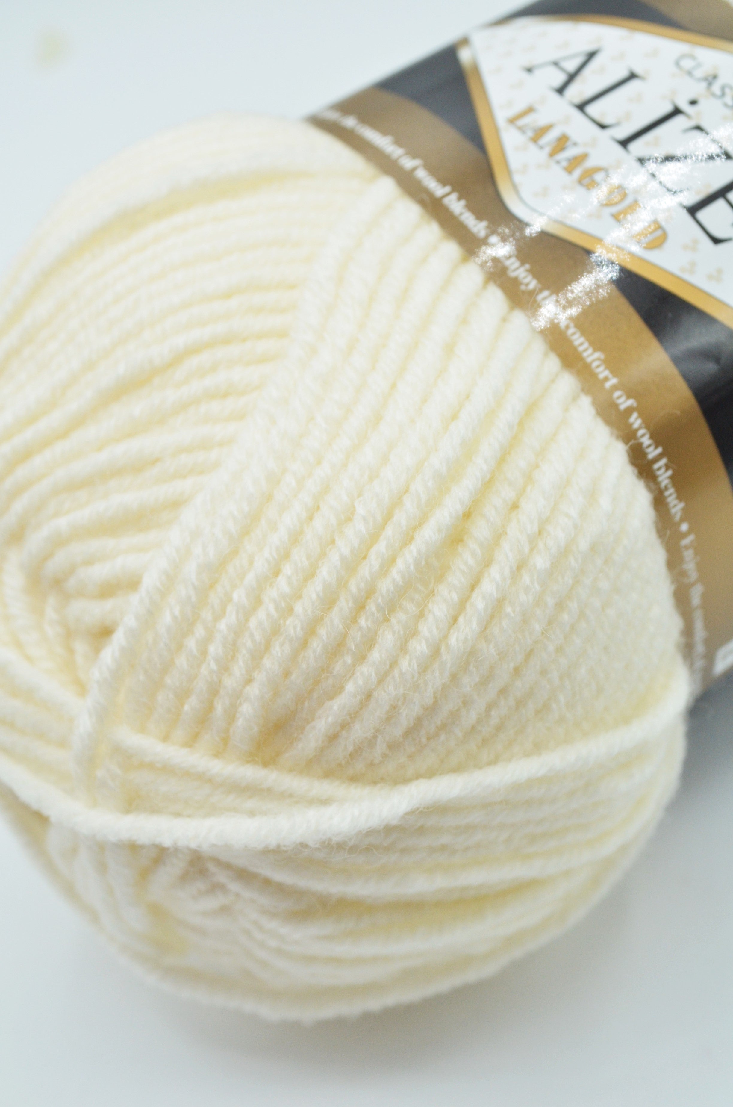 ALIZE - LANAGOLD (49% LANA), CREM