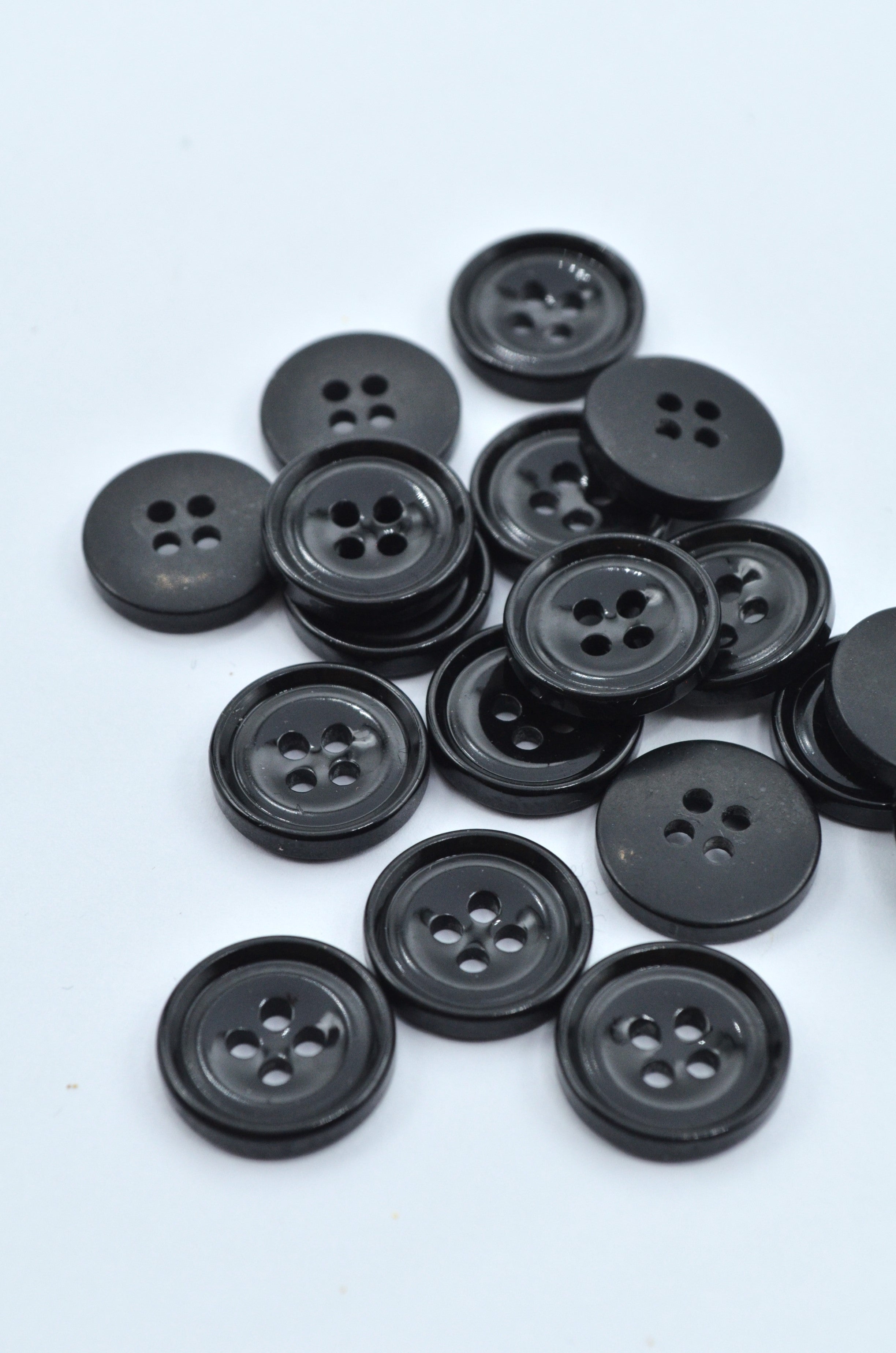 Nasturi De Plastic 15mm, Negru