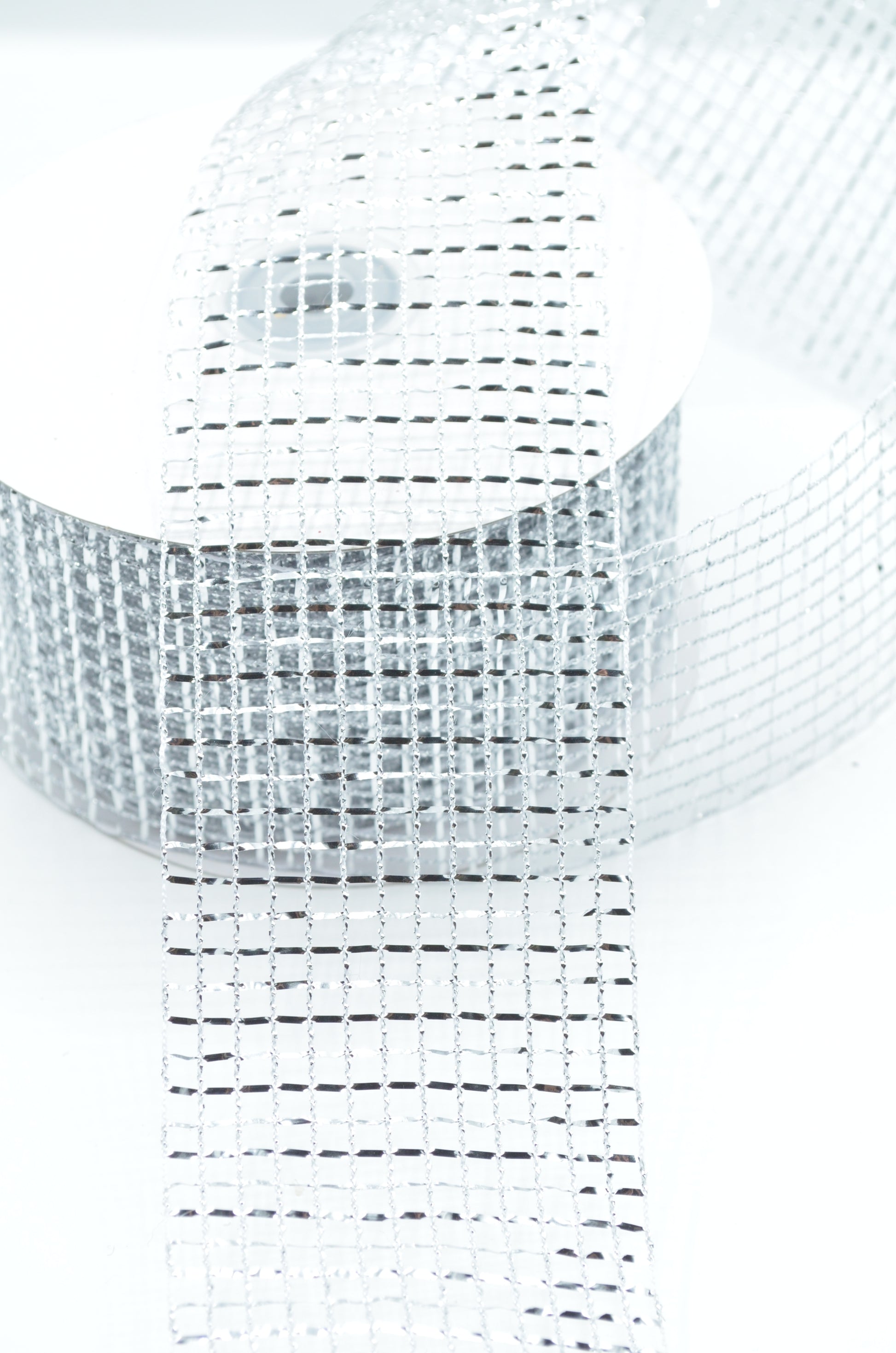Panglica Plasa Cu Lurex 6.30cm, Argintiu