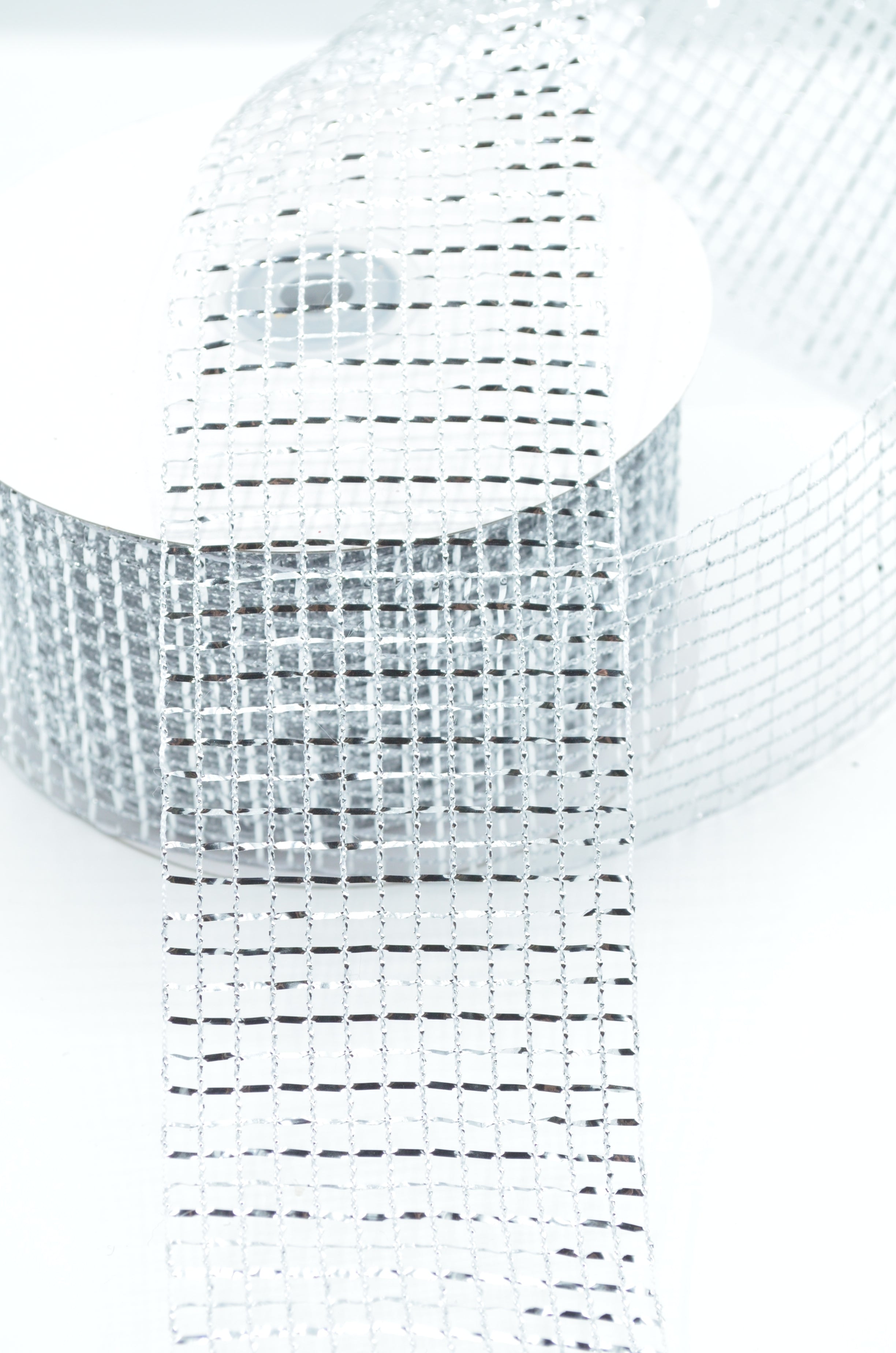 Panglica Plasa Cu Lurex 6.30cm, Argintiu
