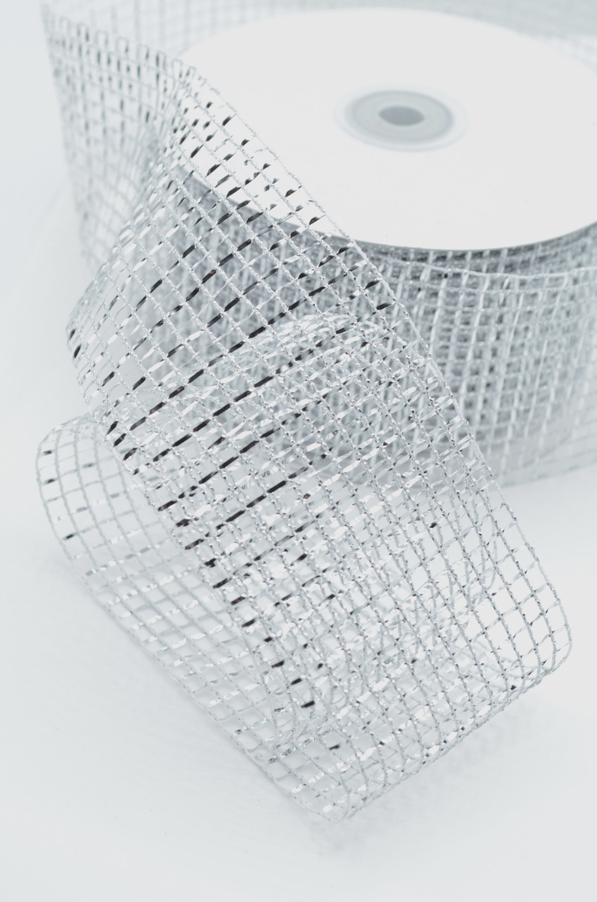 Panglica Plasa Cu Lurex 6.30cm, Argintiu