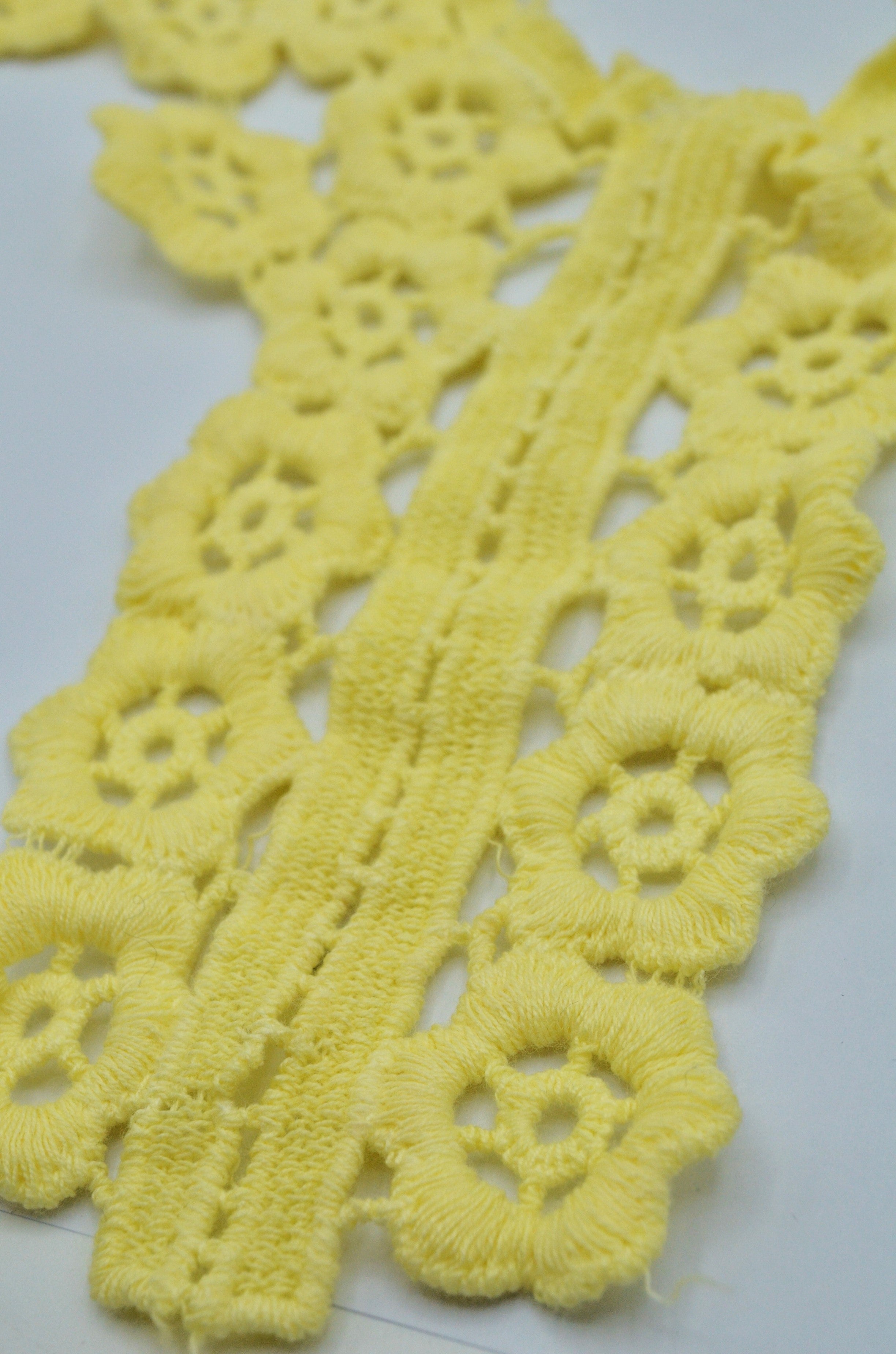 Guler Decorativ - Galben