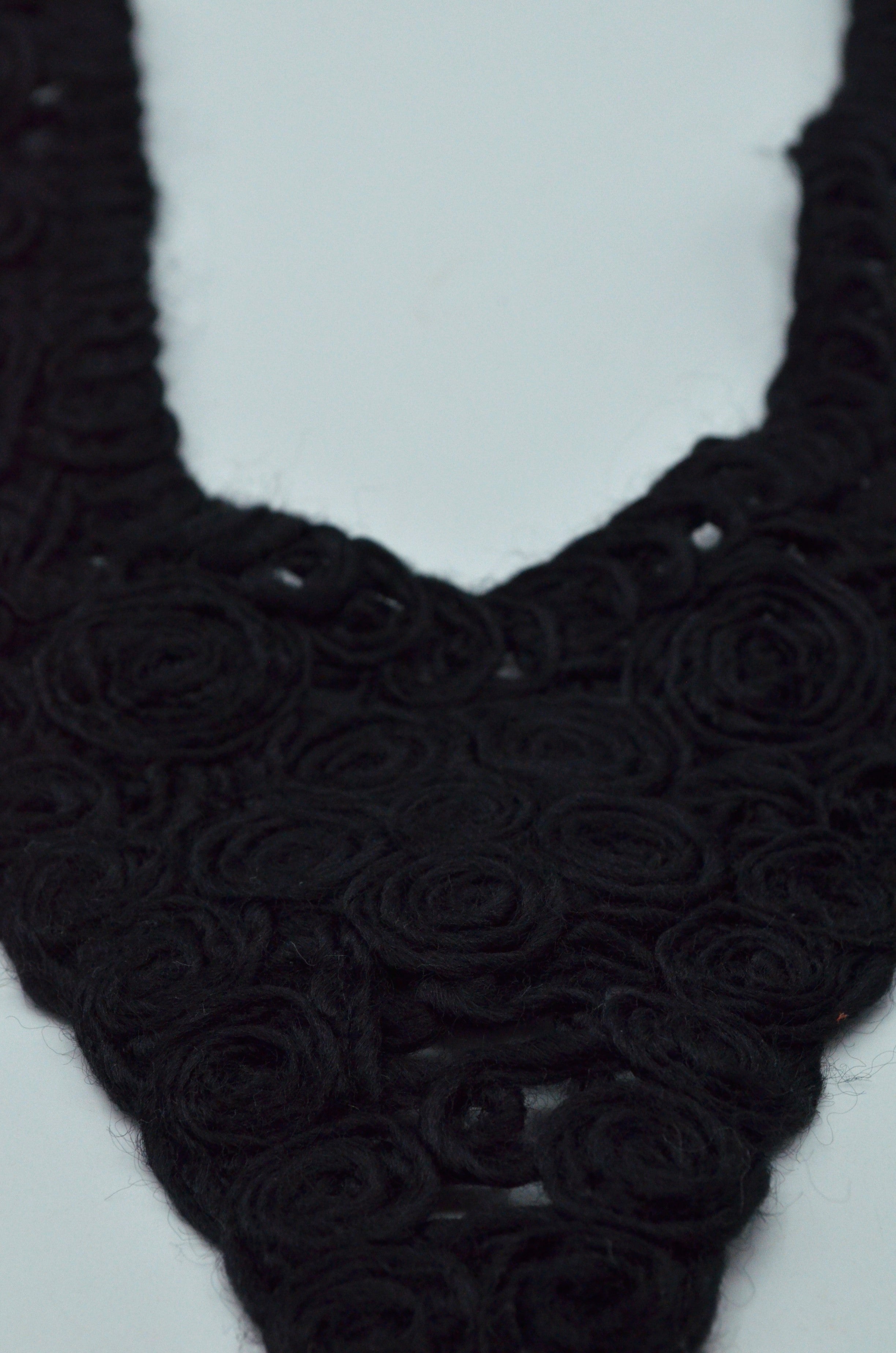 Guler Decorativ - Negru