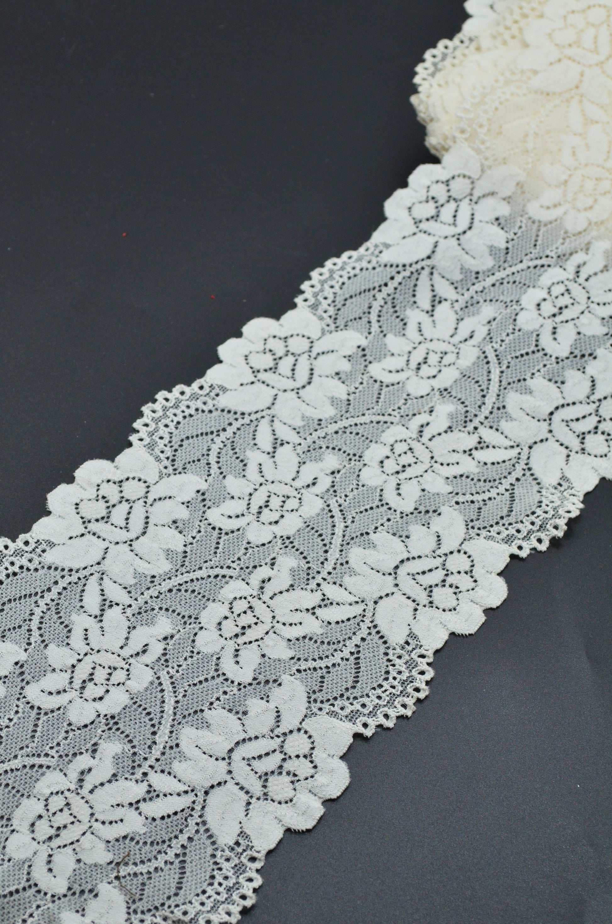 Dantela Elastica 13cm, Crem