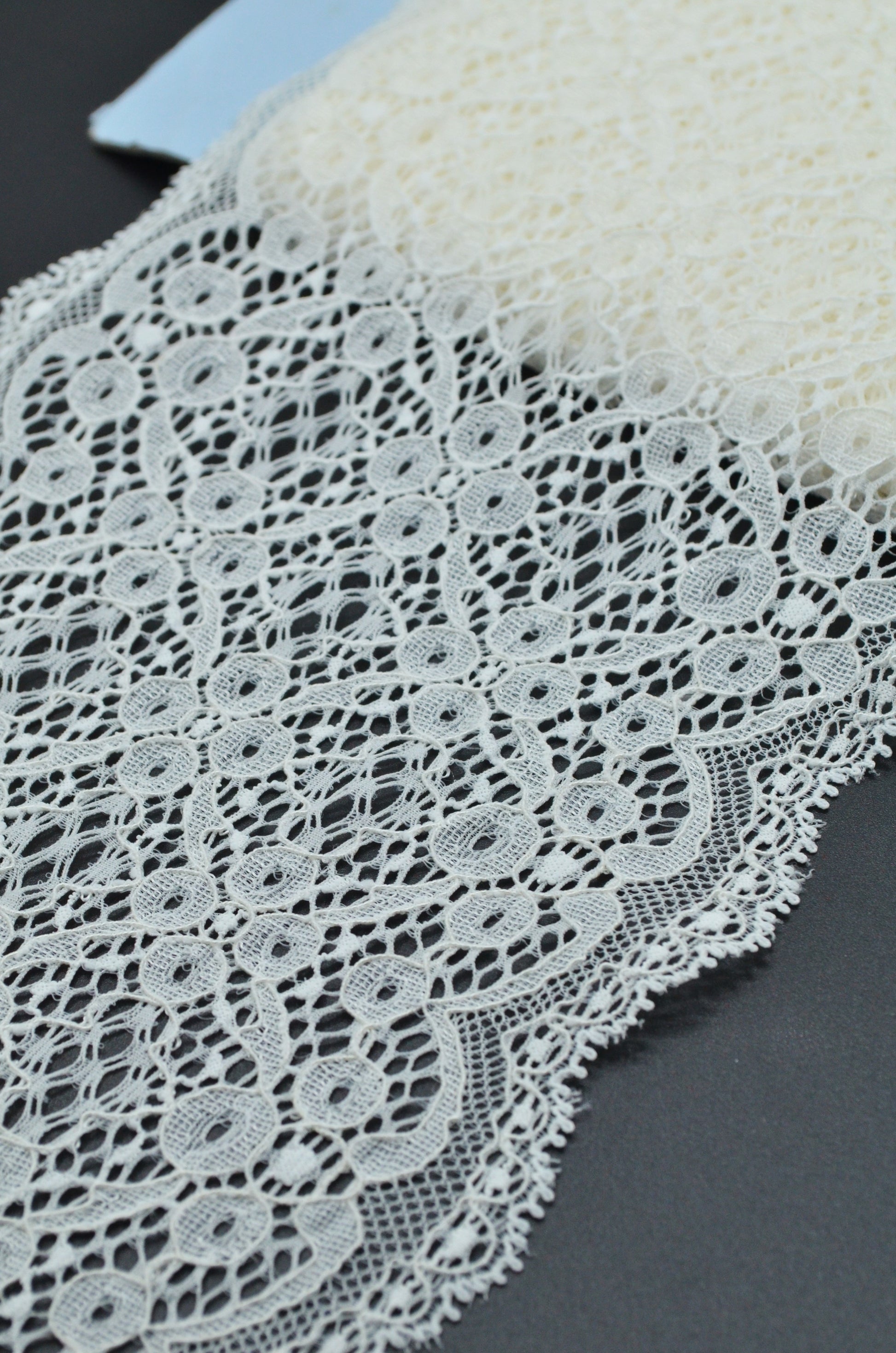 Dantela Elastica 16cm, Ivoire