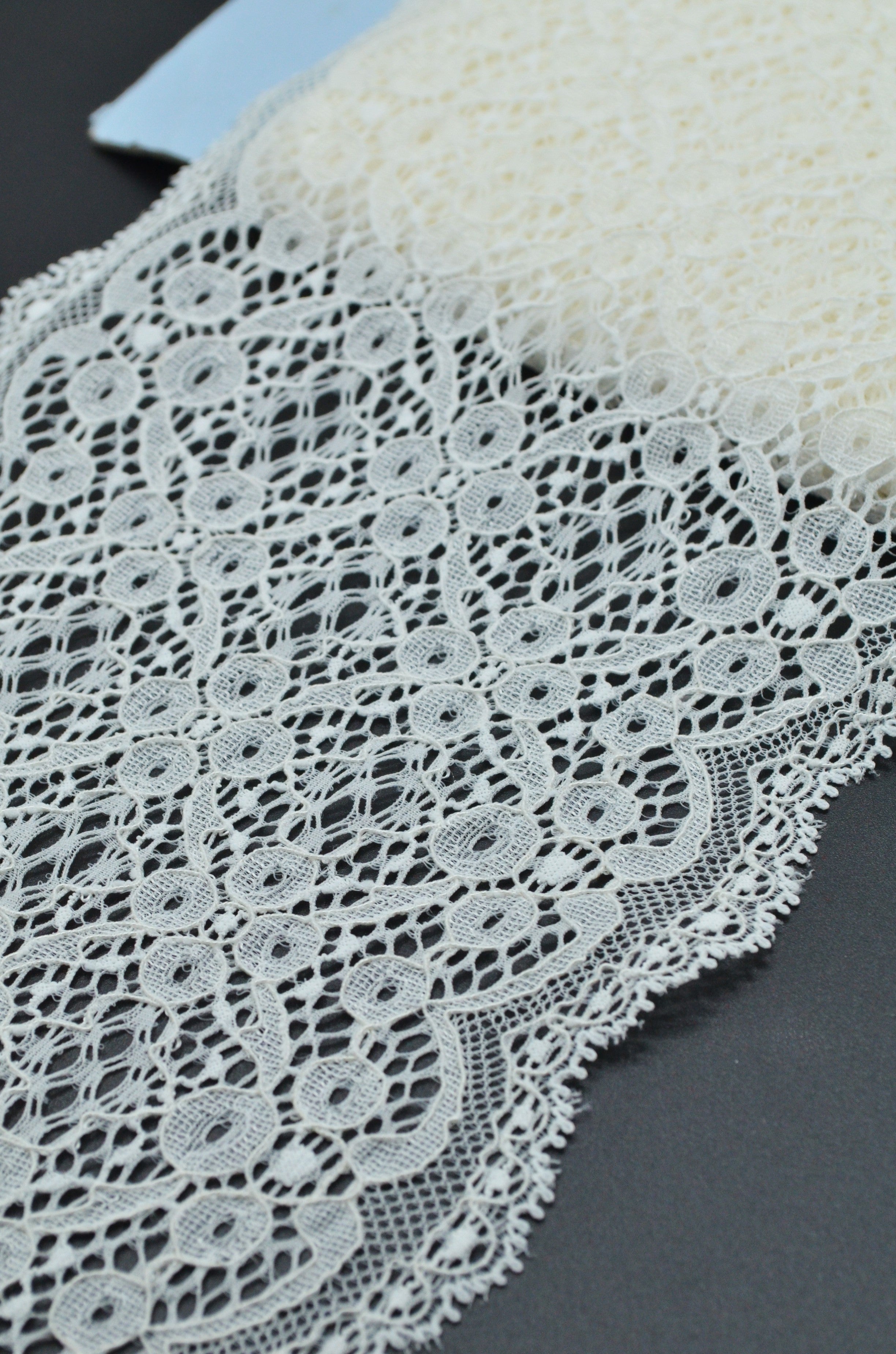 Dantela Elastica 16cm, Ivoire