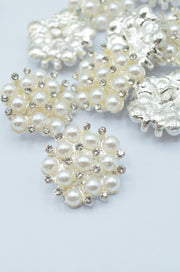 Nasturi Metalici Cu Strasuri Si Perle, 21mm
