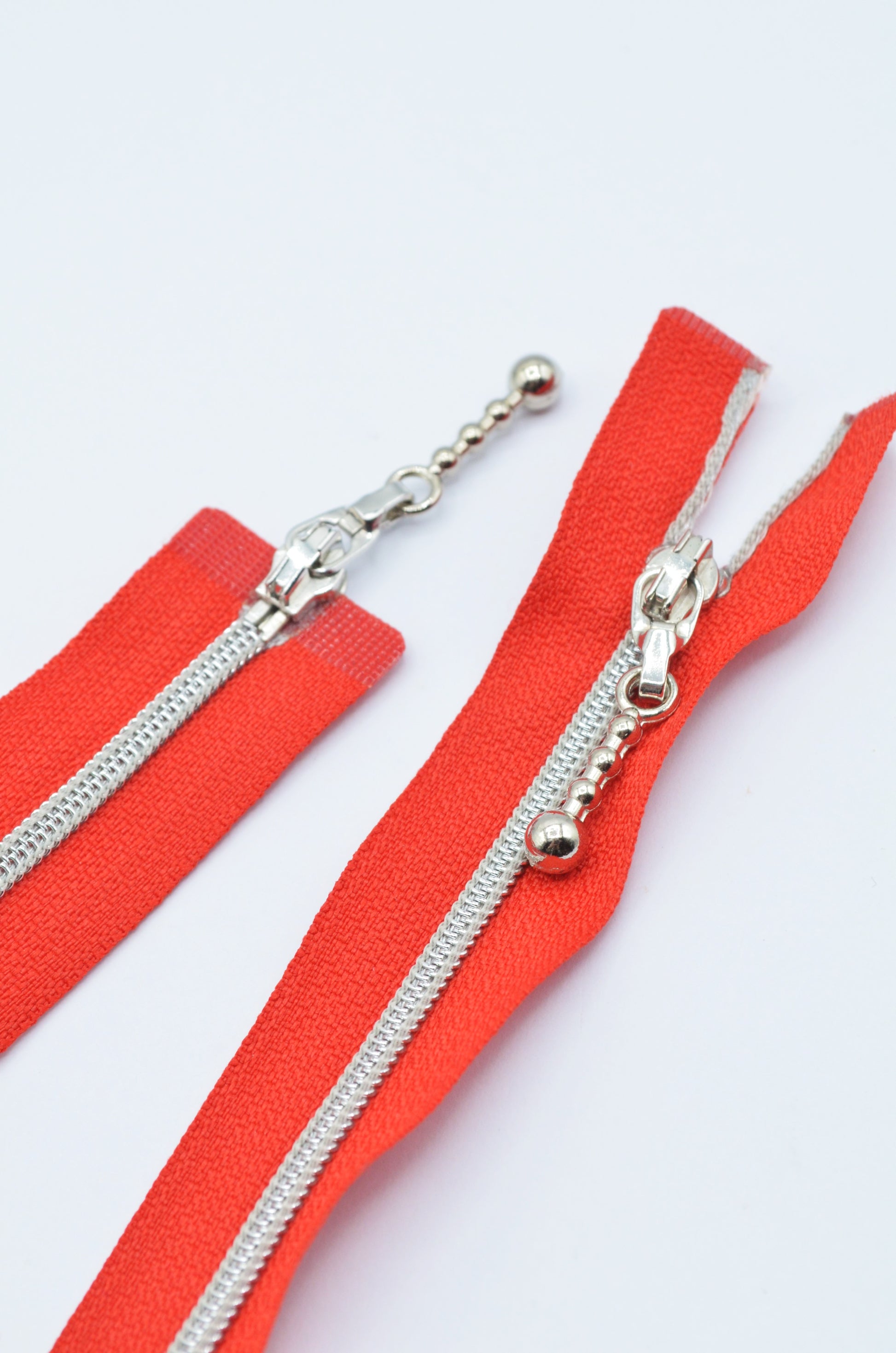 Fermoar De Plastic 4mm Spirala Detasabil 47cm, Rosu