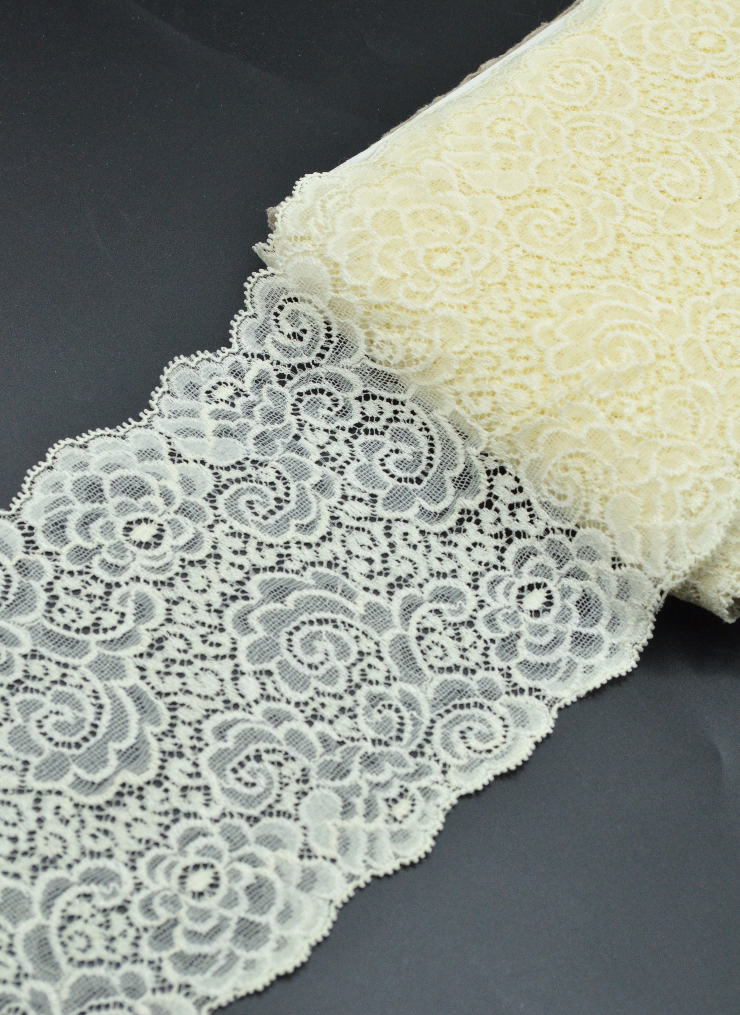 Dantela Elastica 15cm, Crem