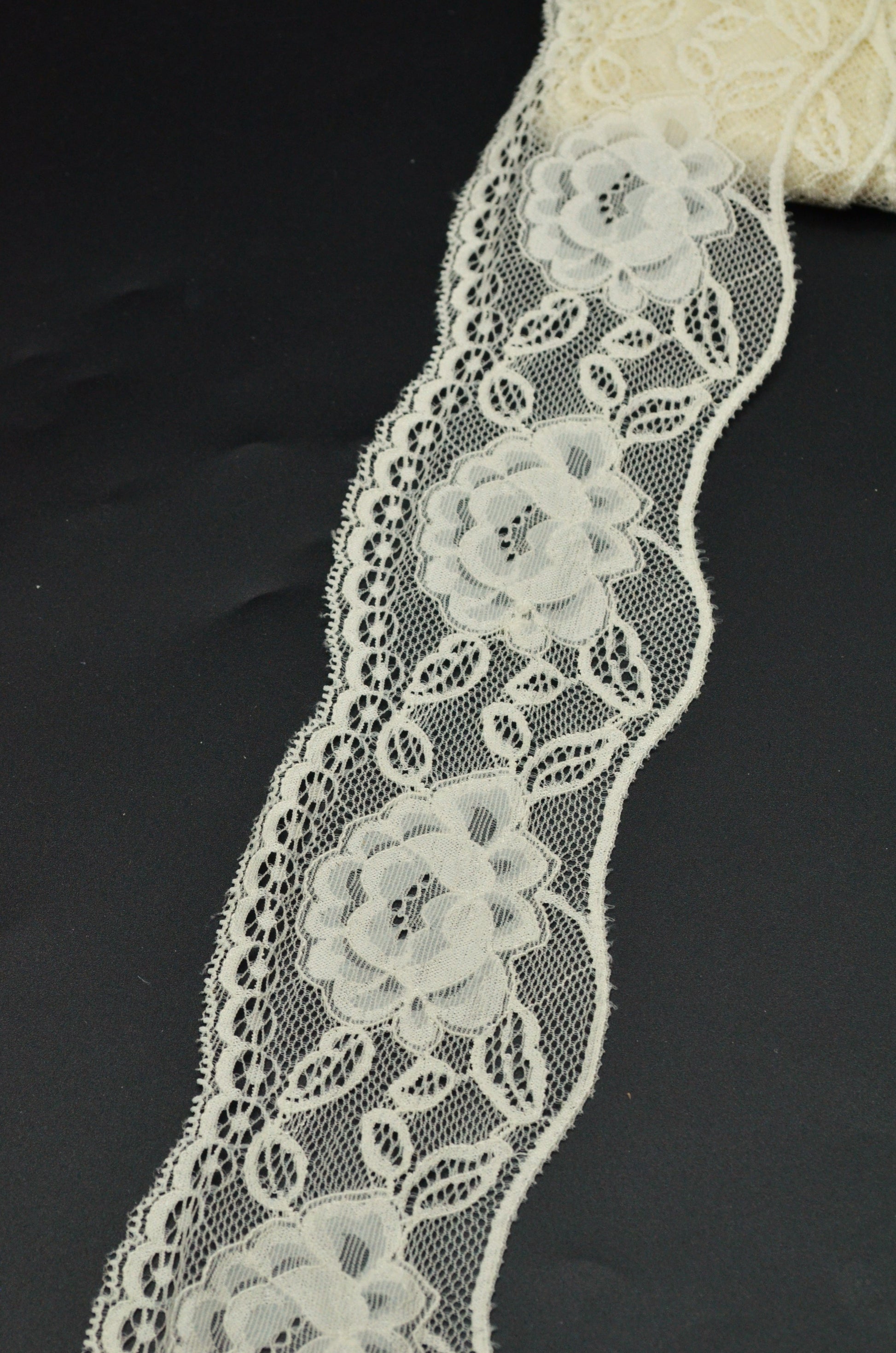 Dantela Elastica 8cm, Crem